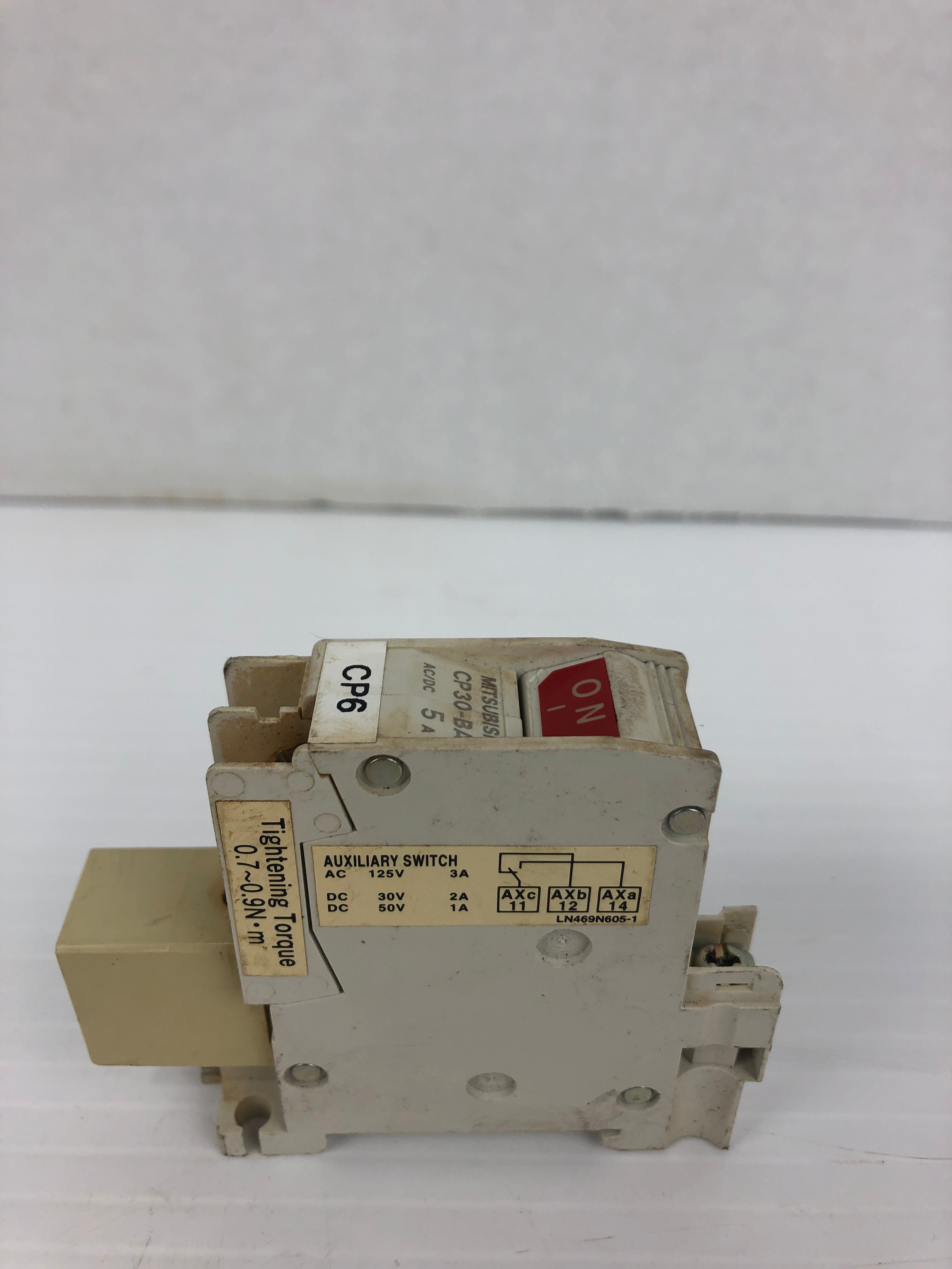 Mitsubishi CP30-BA Circuit Breaker Protector 250V 5A 1P 50/60Hz