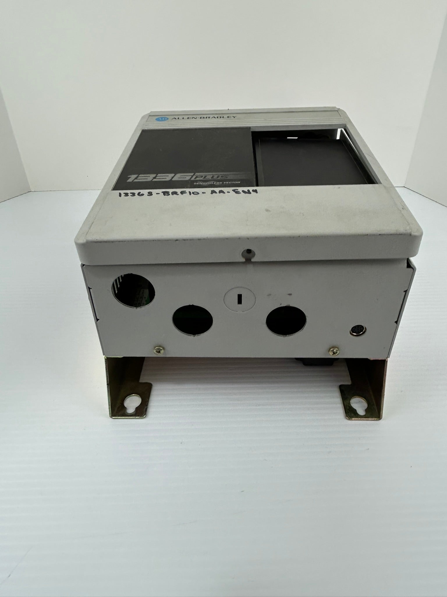 Allen-Bradley 1336S-BRF10-AA-EN4 Sensorless Vector Drive 1336 Plus Ser. D