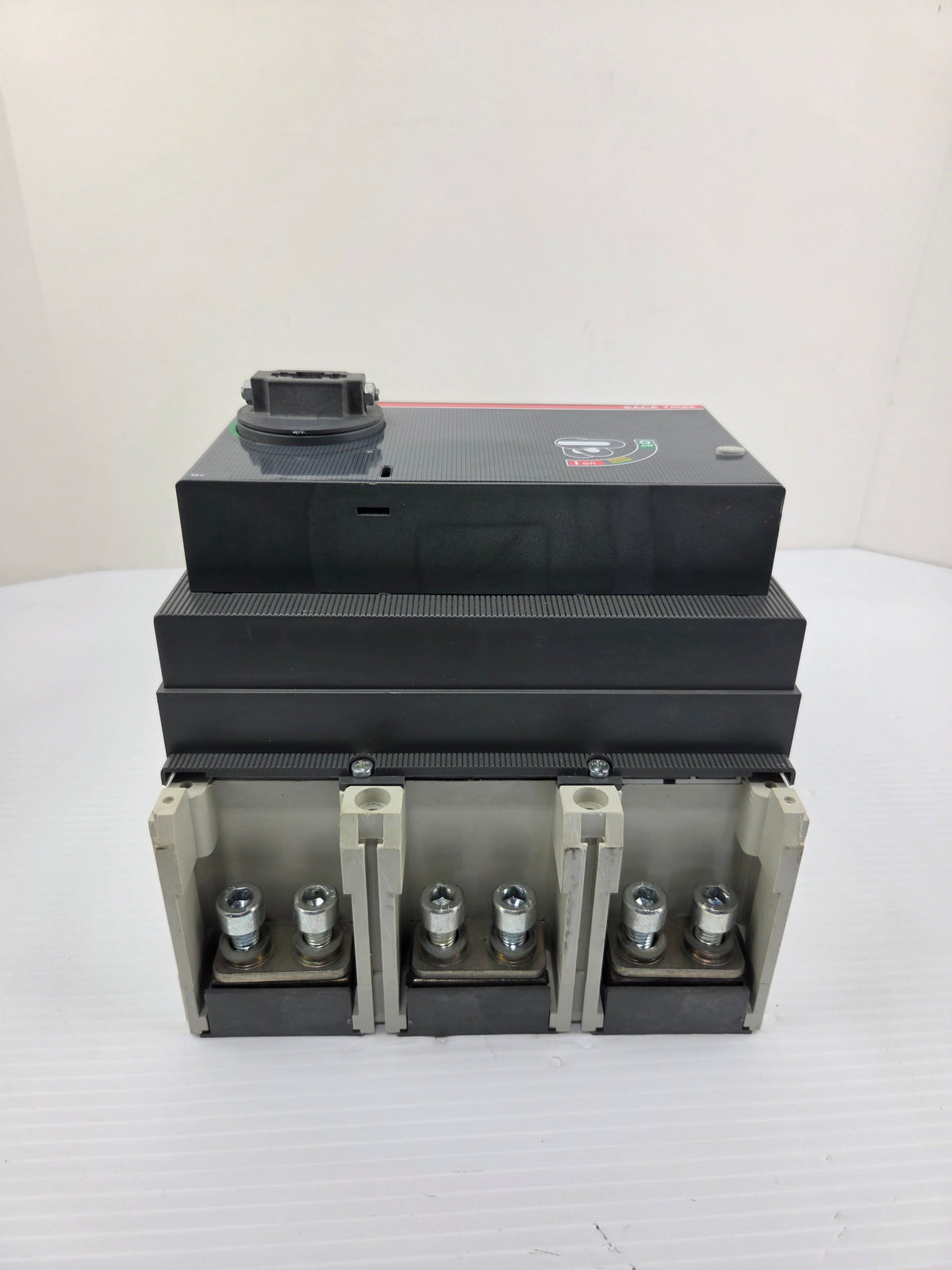 ABB SACE Tmax T7H 1200 Molded Case Circuit Breaker 1200A 3P PR331/P BH71073031