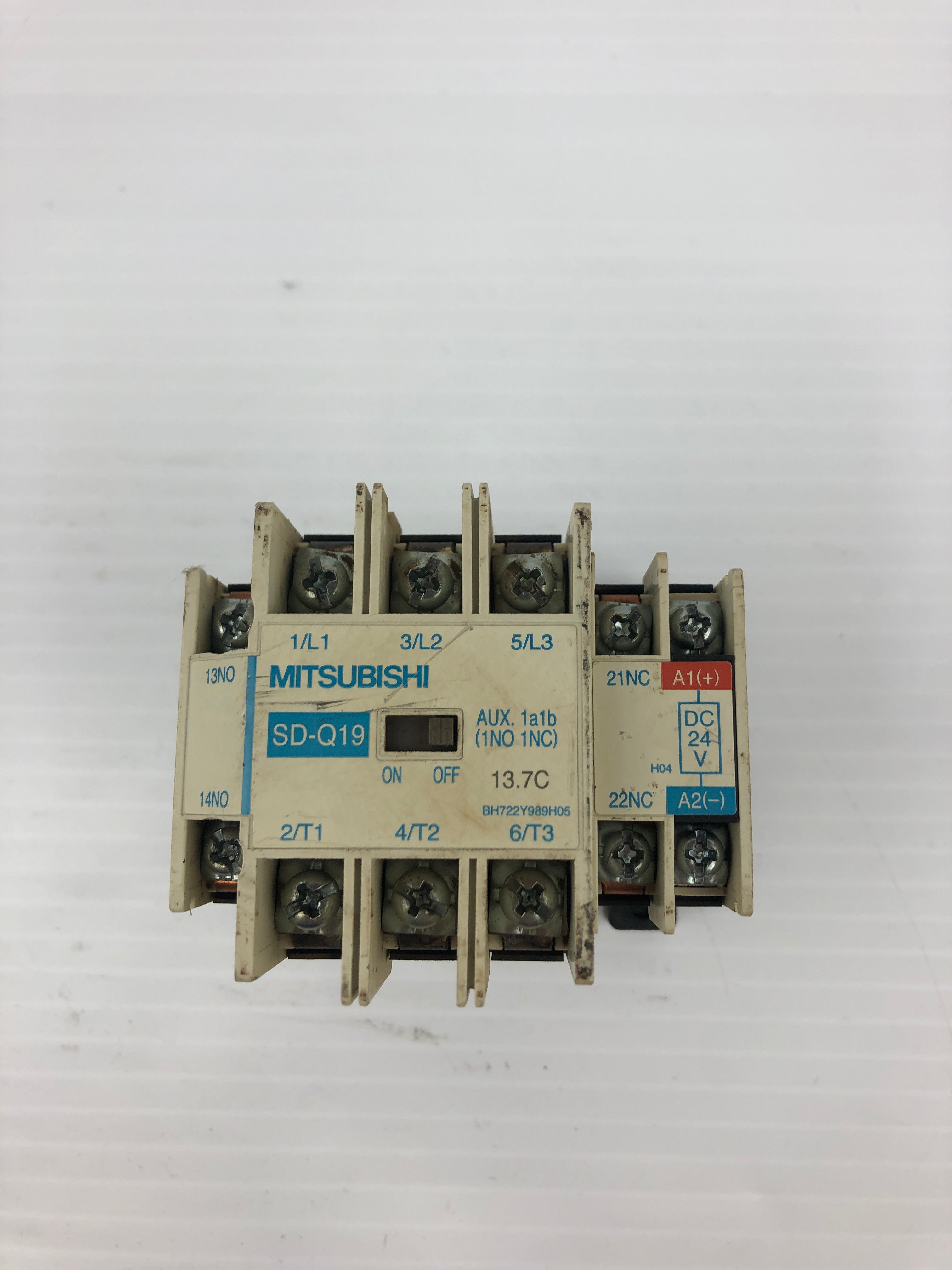 Mitsubishi SD-Q19 Magnetic Contactor BH722Y989H05