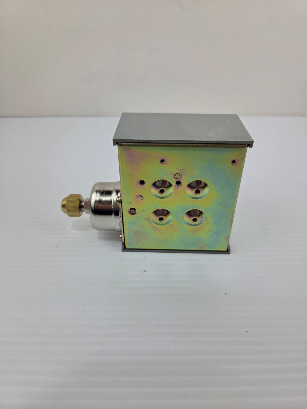 Saginomiya FPS-C106 Pressure Control Switch 1.5MPa -0.06~0.6 MPa