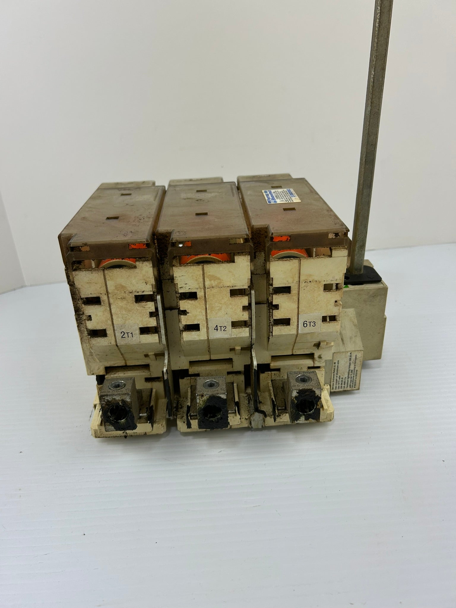 Ferraz Shawmut FBJ200 Fusible Disconnect Switch J 200A 50/60Hz