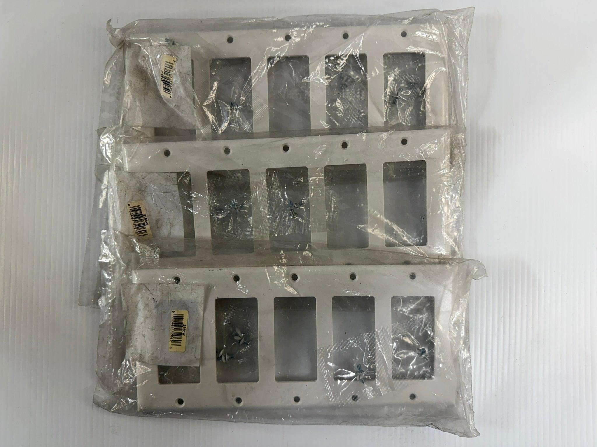 Cooper Wiring 5-Gang Toggle Switch Plate 2165W White Lot of 3