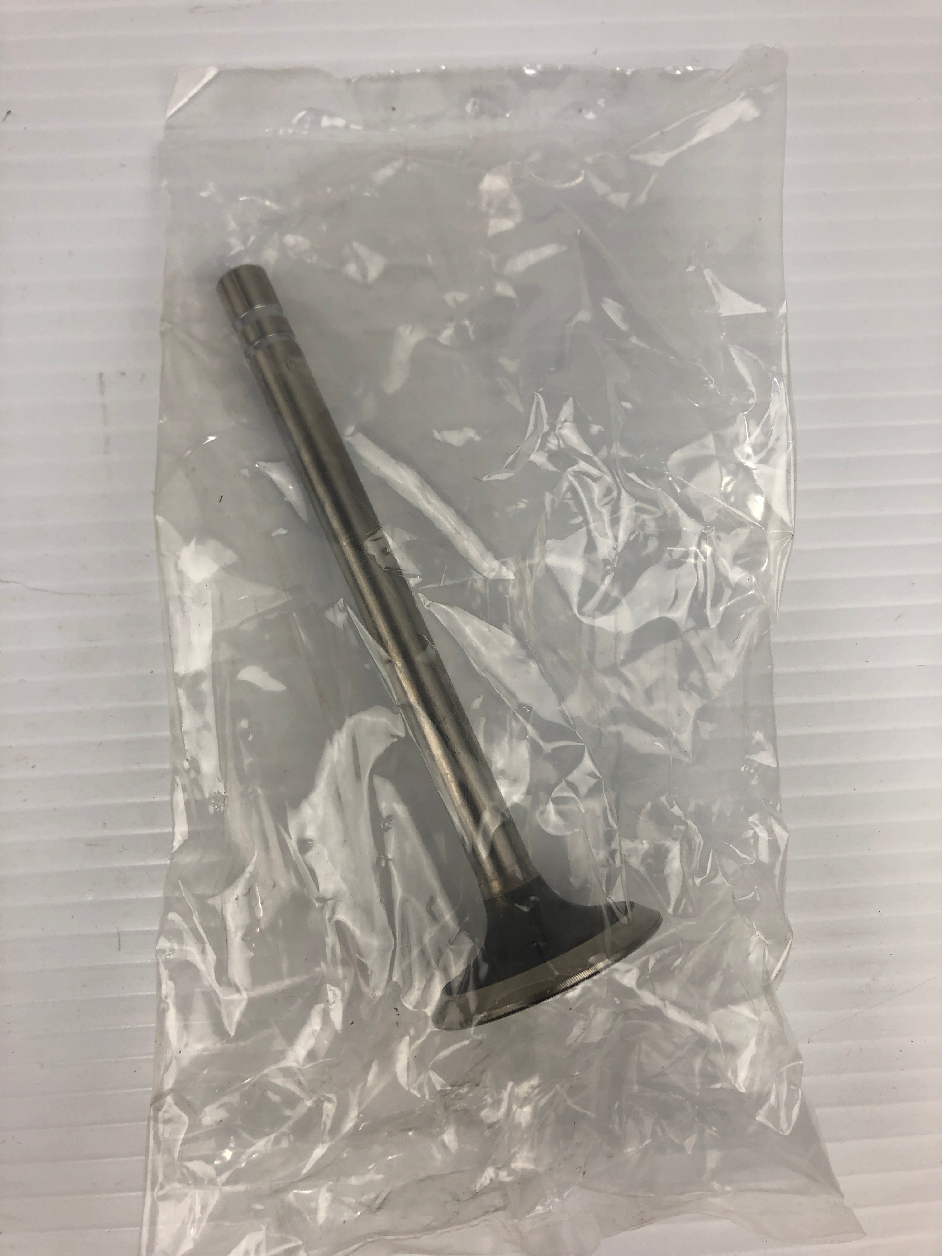 Clevite 2111941 Engine Exhaust Valve 211-1941