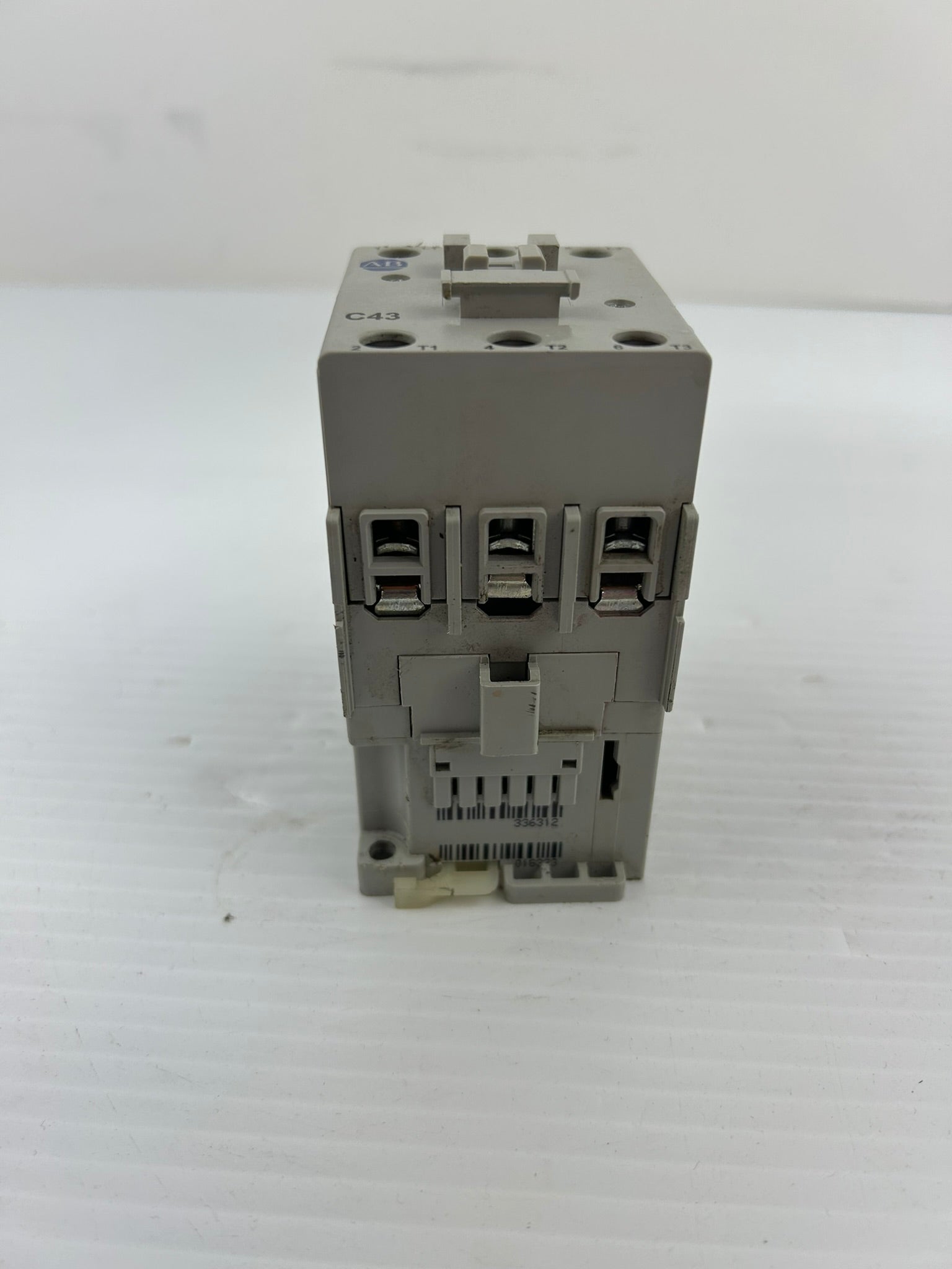 Allen-Bradley 100-C43*00 Contactor Series A