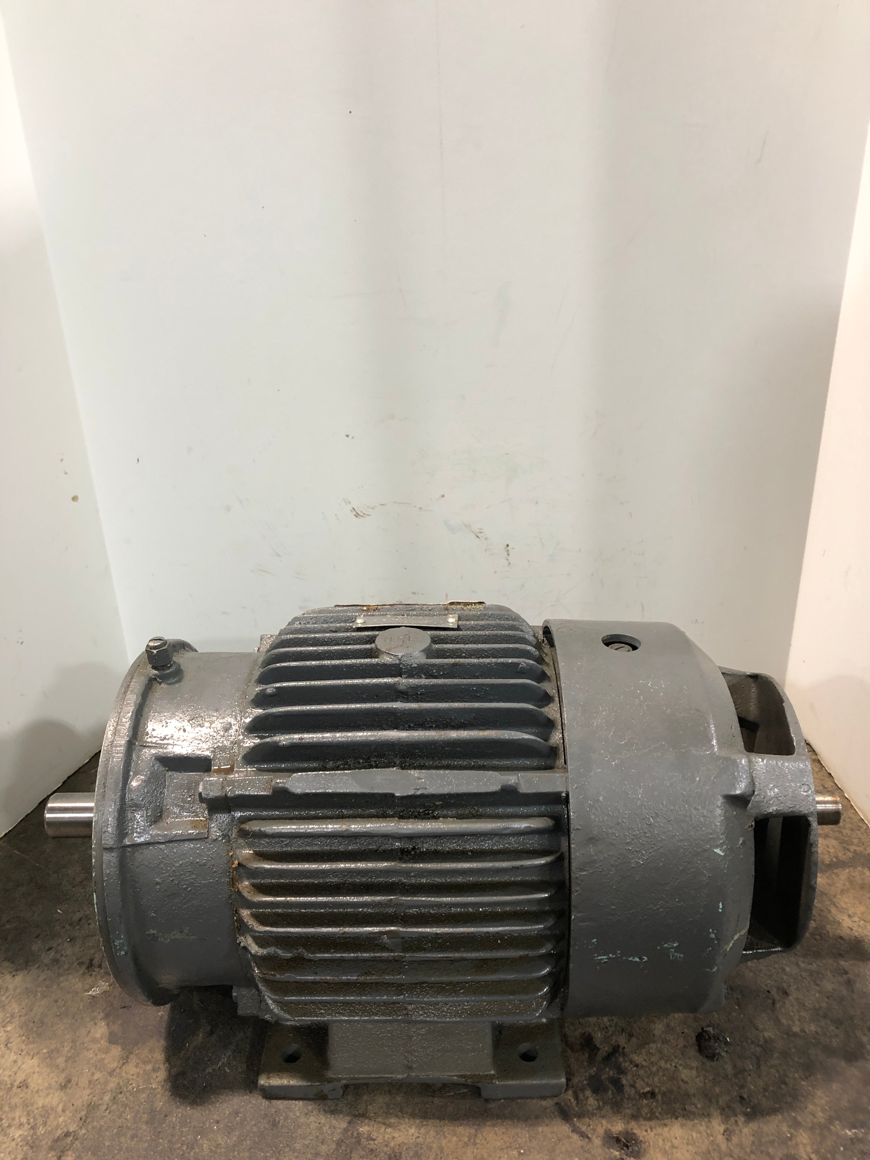 Reliance P18H1776A TA Duty Master AC Motor 5HP 1740 RPM 3PH 184TC