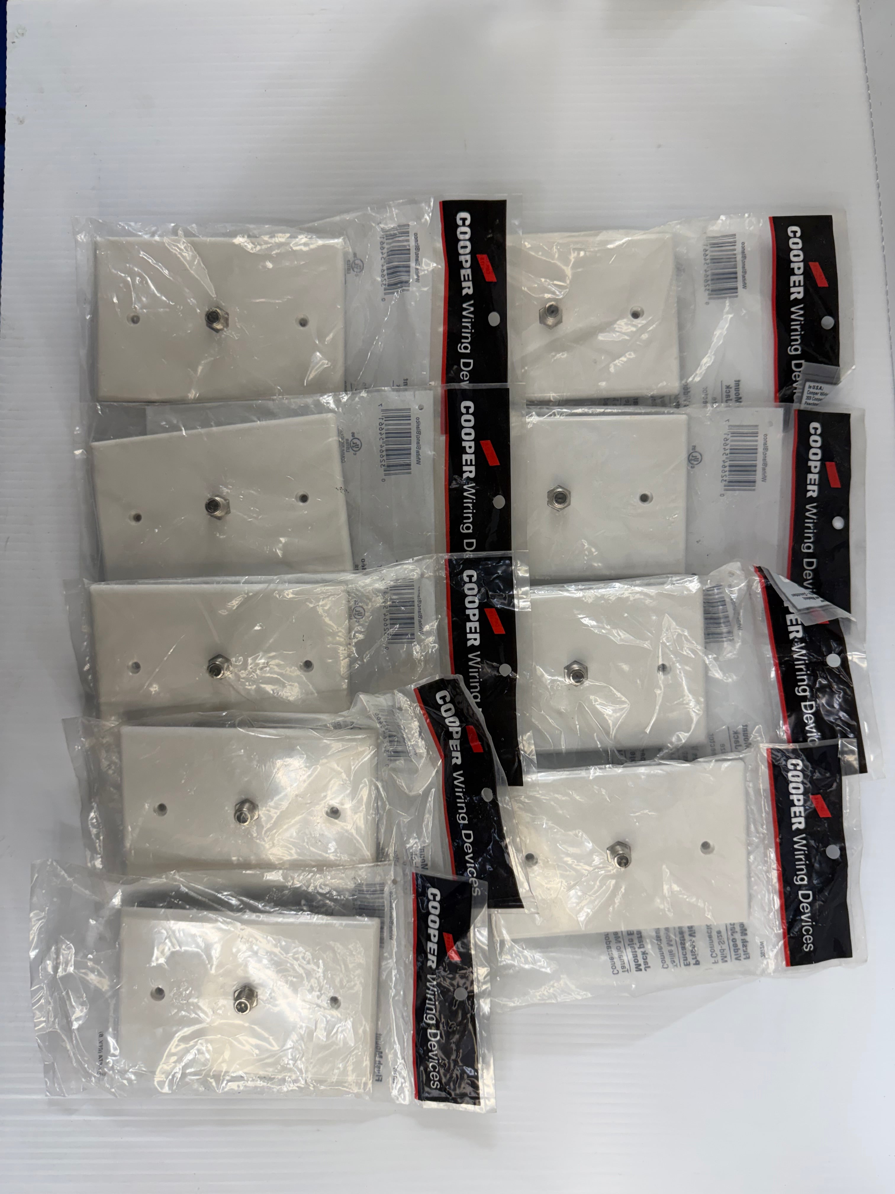 Cooper Wiring Flush Mount Video Jack F Connector Lot of 9 2072W