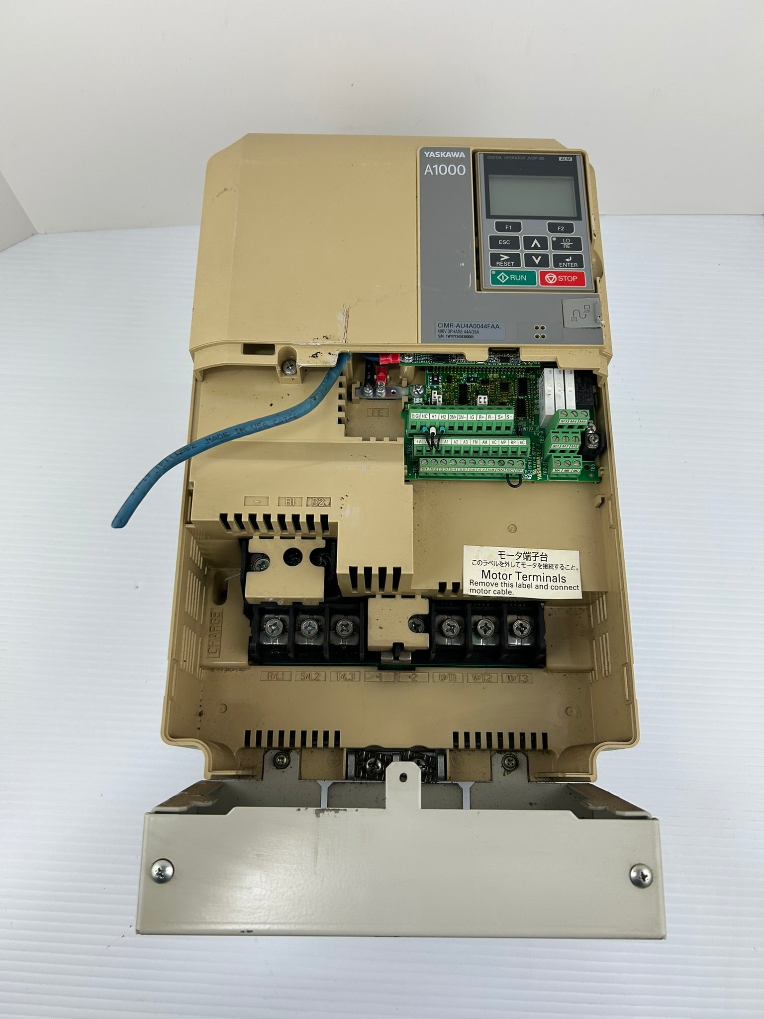 Yaskawa Electric CIMR-AU4A0044FAA A1000 3PH AC Drive Rev E Type 1 Enclosure