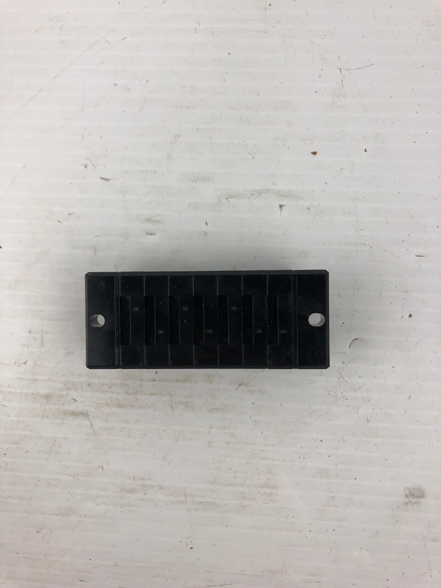 IDEC BTB15 Terminal Block 7P