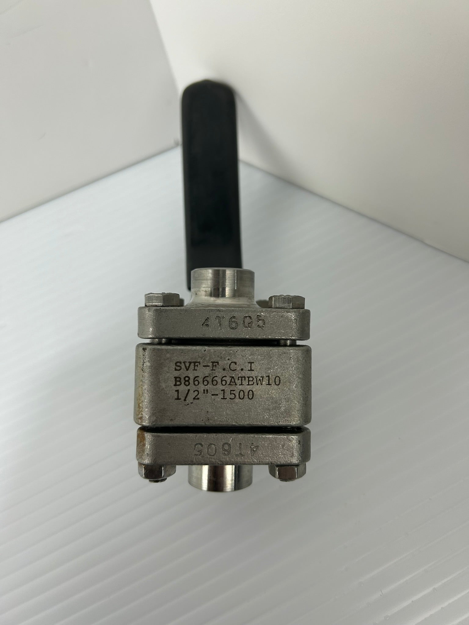 SVF Flow Controls B86666ATBW10 Ball Valve 1/2"
