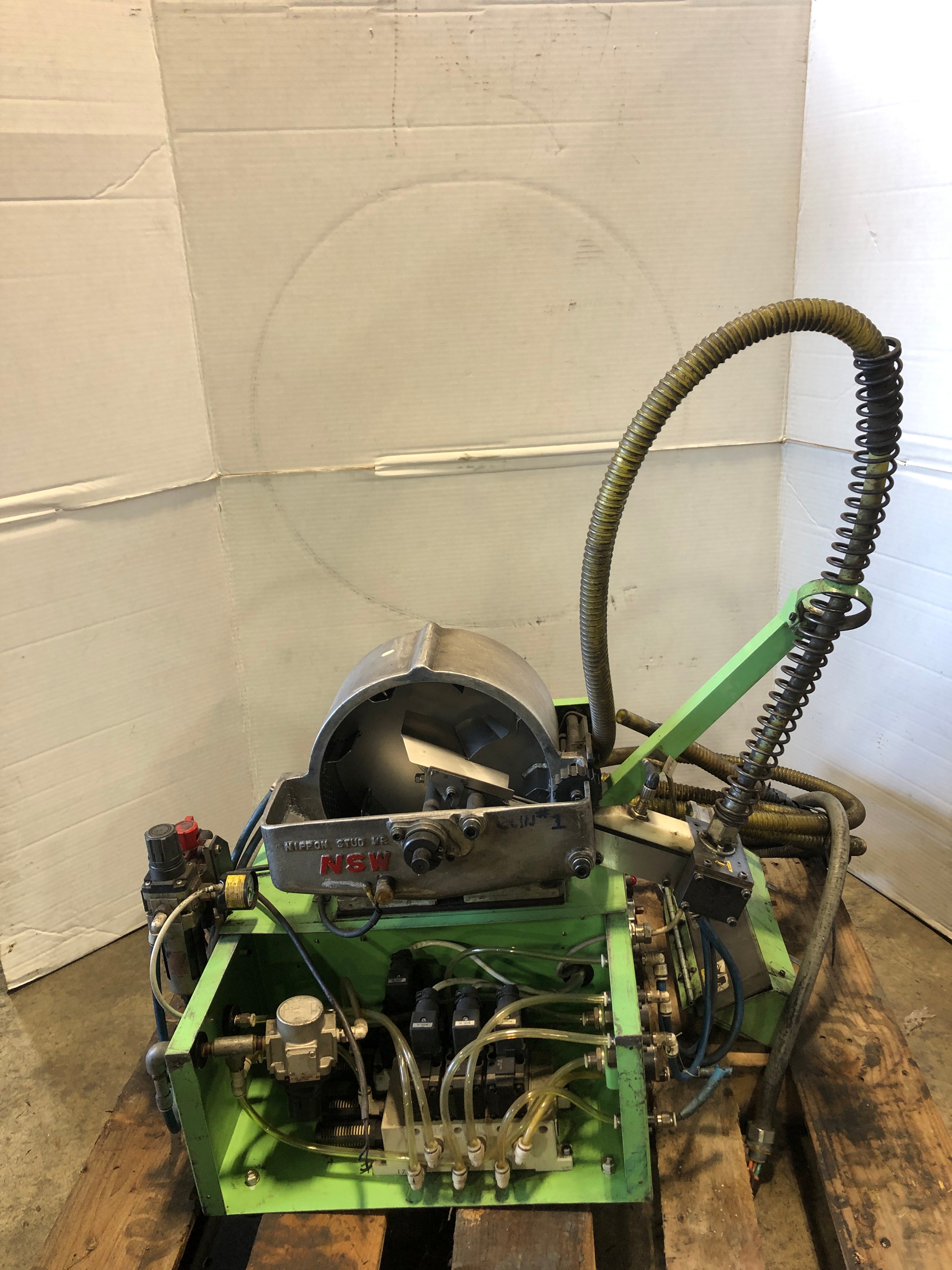 Nippon Stud Welding FD2-LF6-3-S Hydraulic Welding Machine 480V