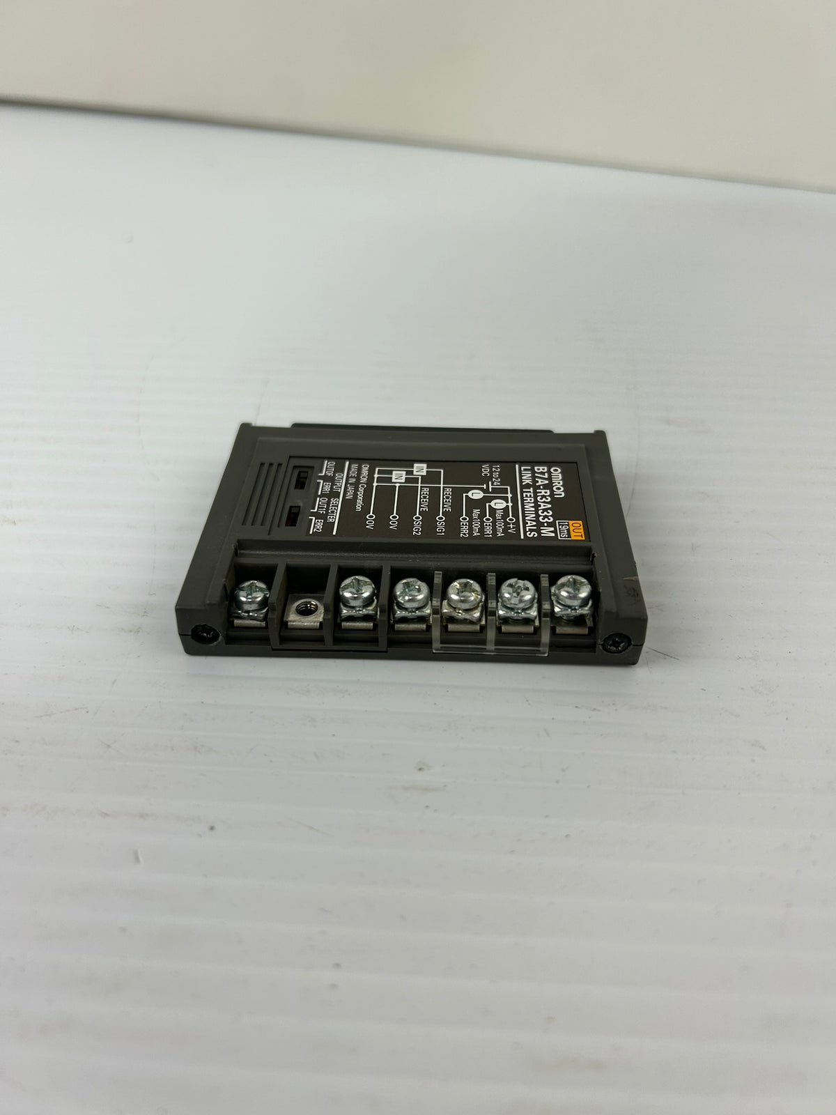 Omron B7A-R3A33-M Link Terminals Out 19ms