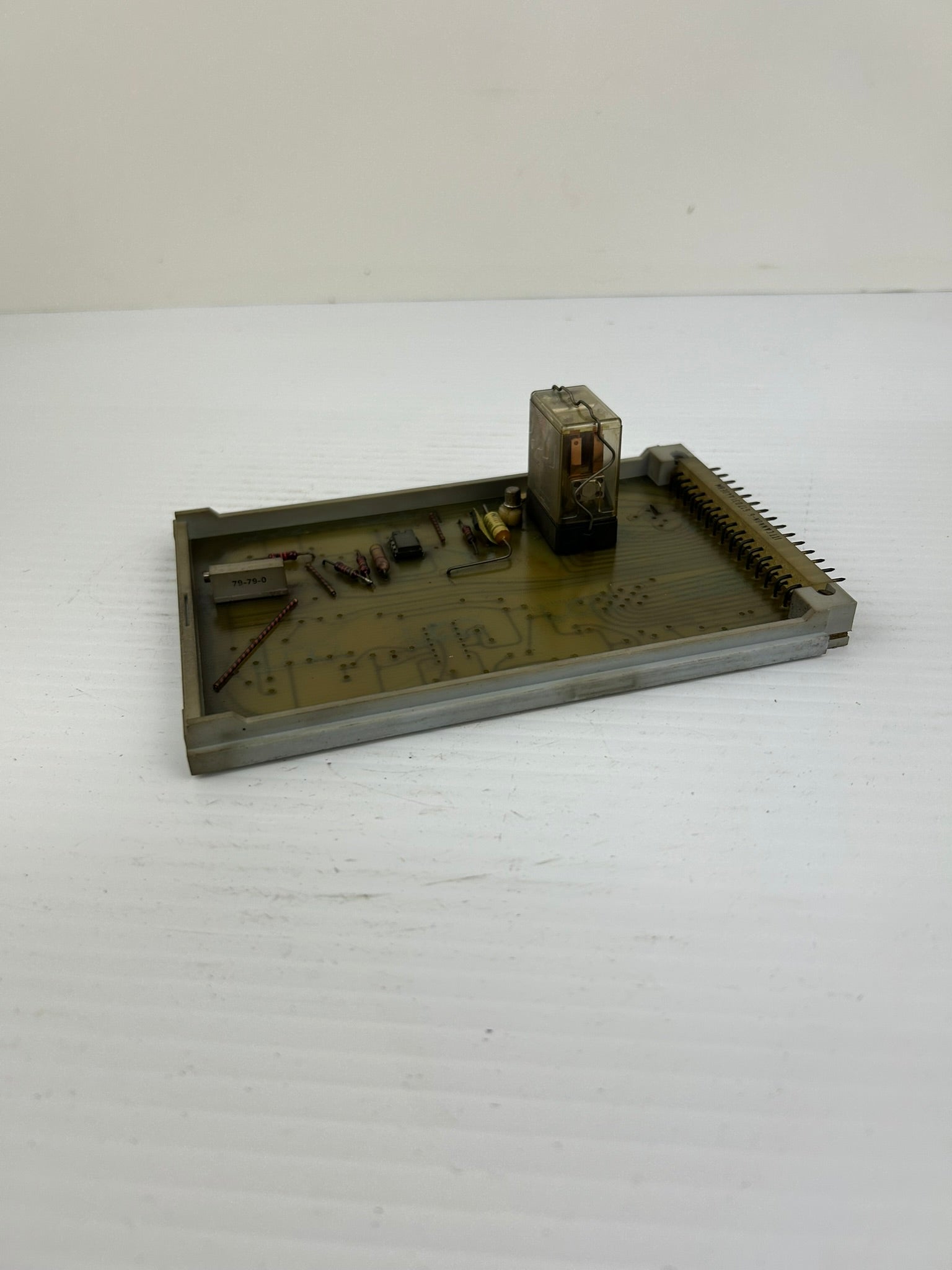 Barmag Electronic E126/00 Circuit Board with 1 Relay E126-00