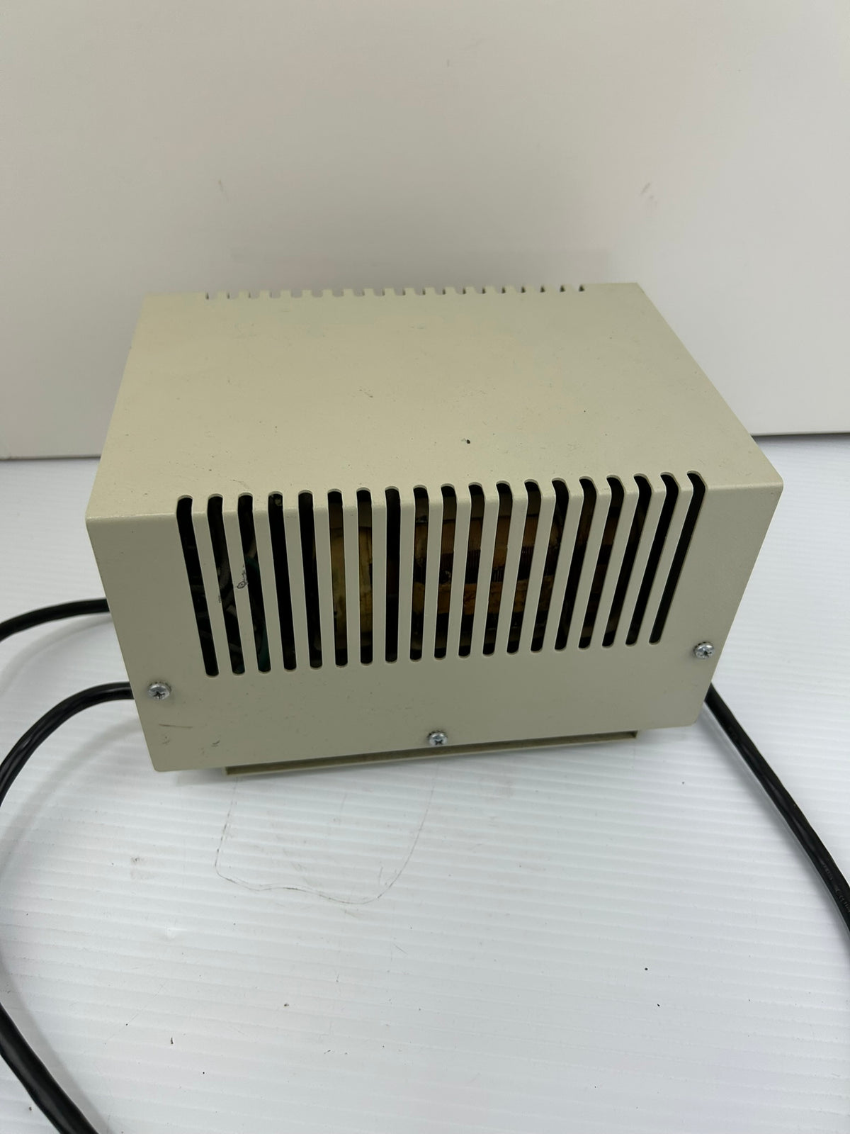 SOLA MCR 150 63-13-115-06 AC Mini Power Regulator 150VA 120V Voltage Conditioner
