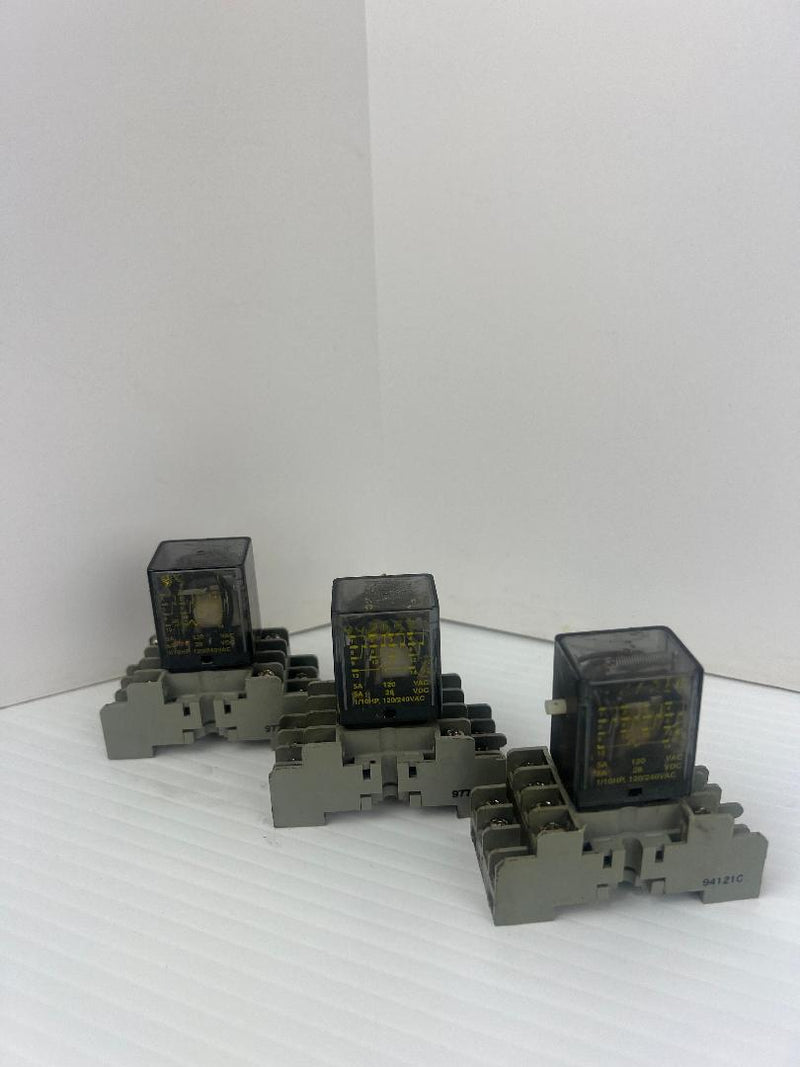 Square D 8501 Relay Type: RS14V20 Ser. B With Base Type: NR45 - Lot of 3