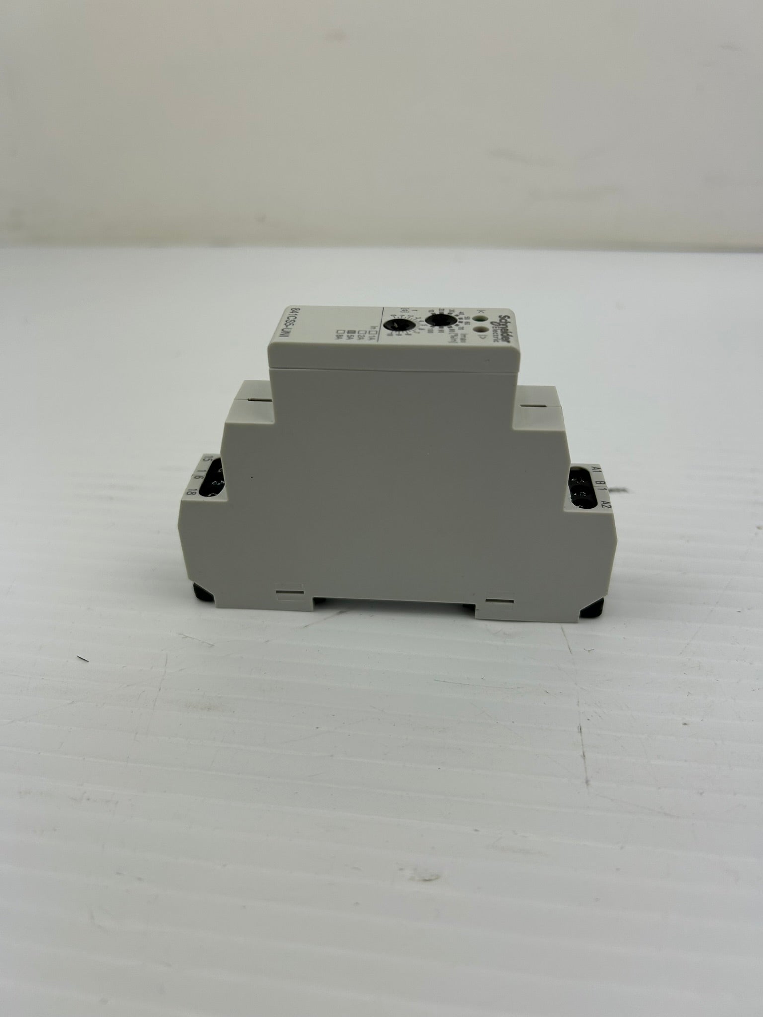 Schneider Electric 841CS5-UNI Current Sensing Relay 5 Amp Magnecraft