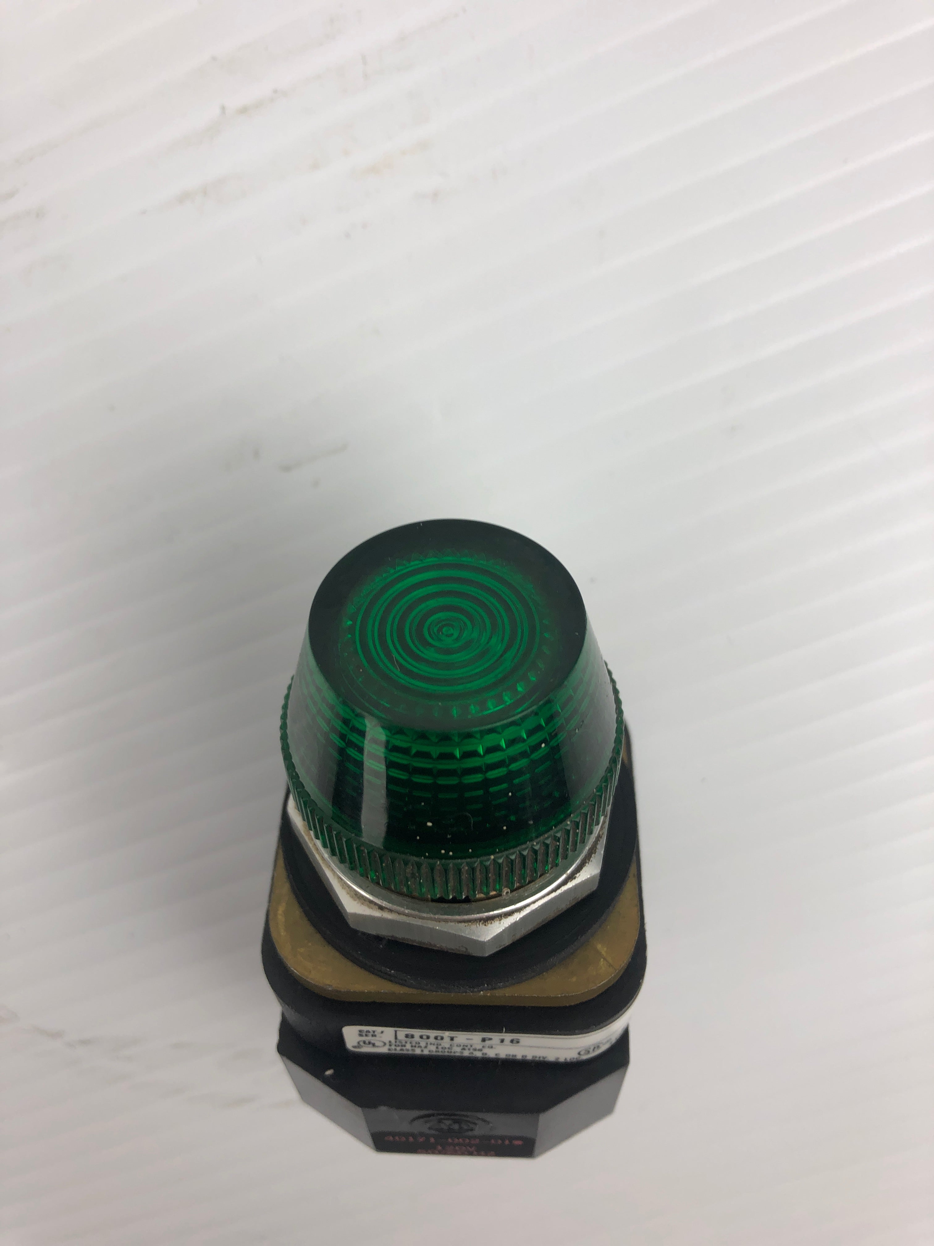 Allen Bradley 800T-P16 Green Indicator Light 120V 50/60Hz