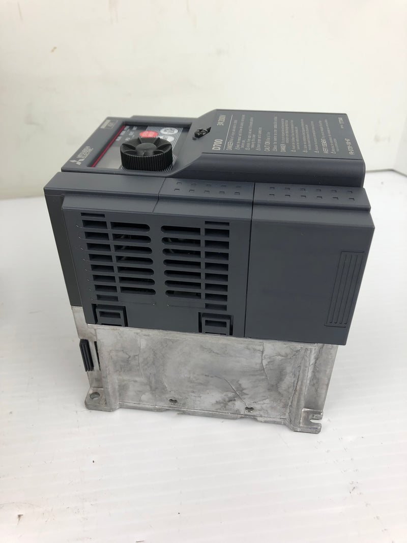 Mitsubishi FR-D720-100-N7 VFD Inverter Drive Compact