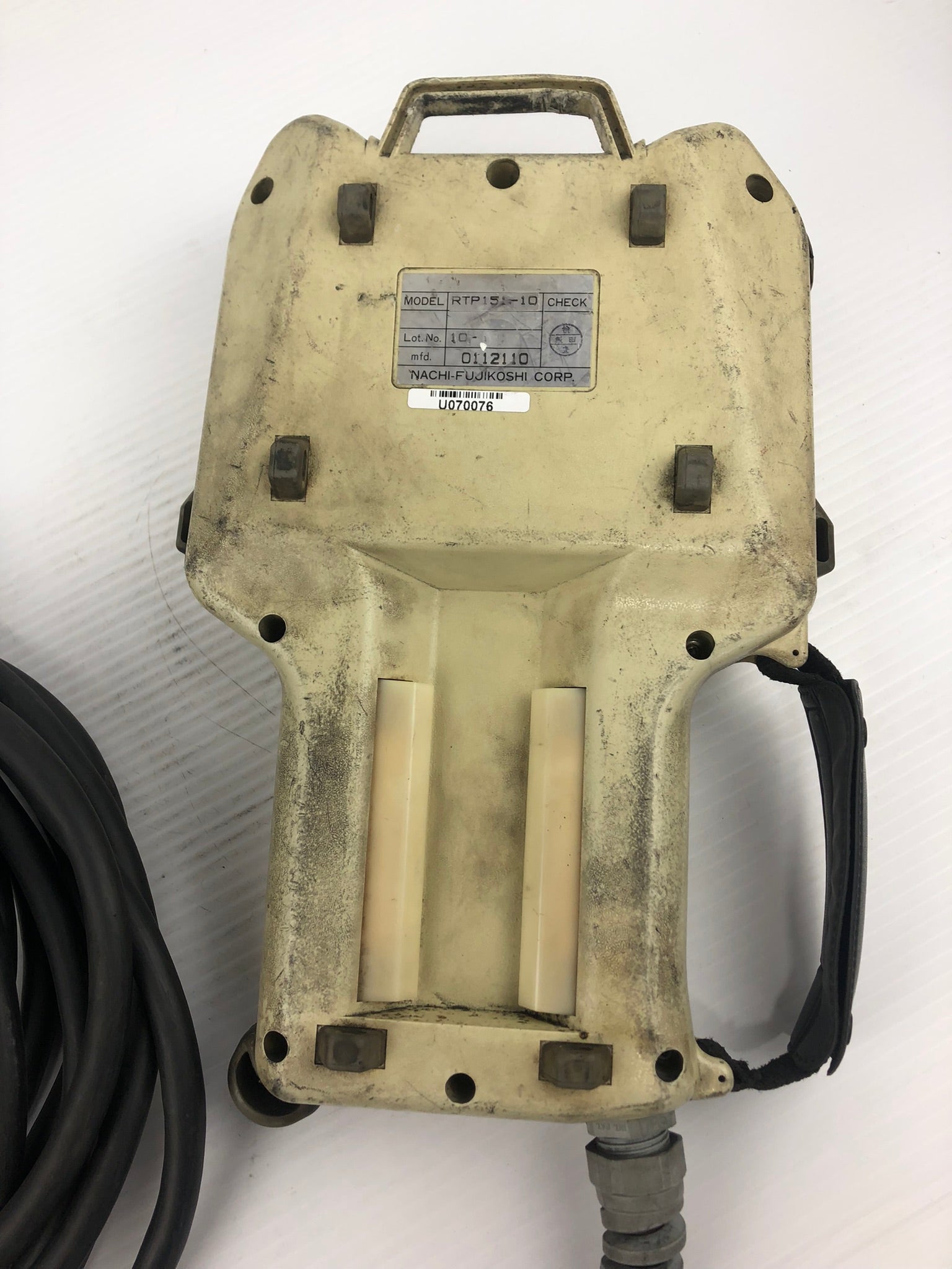 Kawasaki RTP151-10 Teach Pendant Lot No. 10 Mfd 0112110 With Cable
