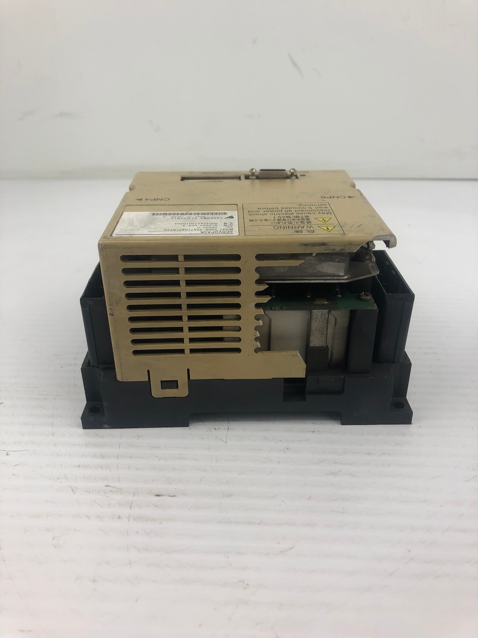 Yaskawa Servopack SGDR-SDA710A01BY29 Servo Driver