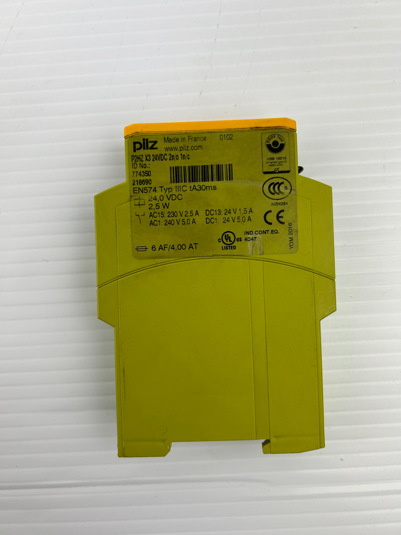 Pilz P2HZ X3 Safety Relay 24VDC 2n/o 1n/c 774350 - No Bottom Clip