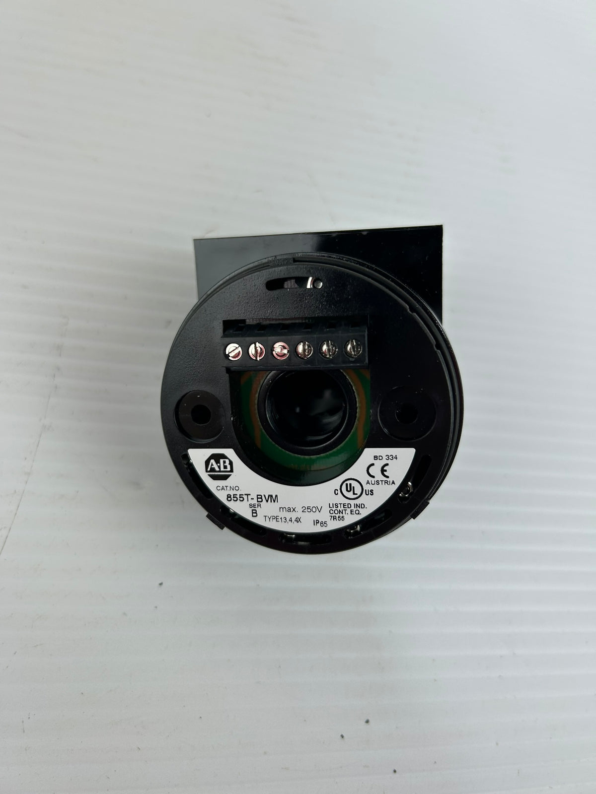 Allen Bradley 855T-BVM Vertical Mount Base for Stack Light Black Series B