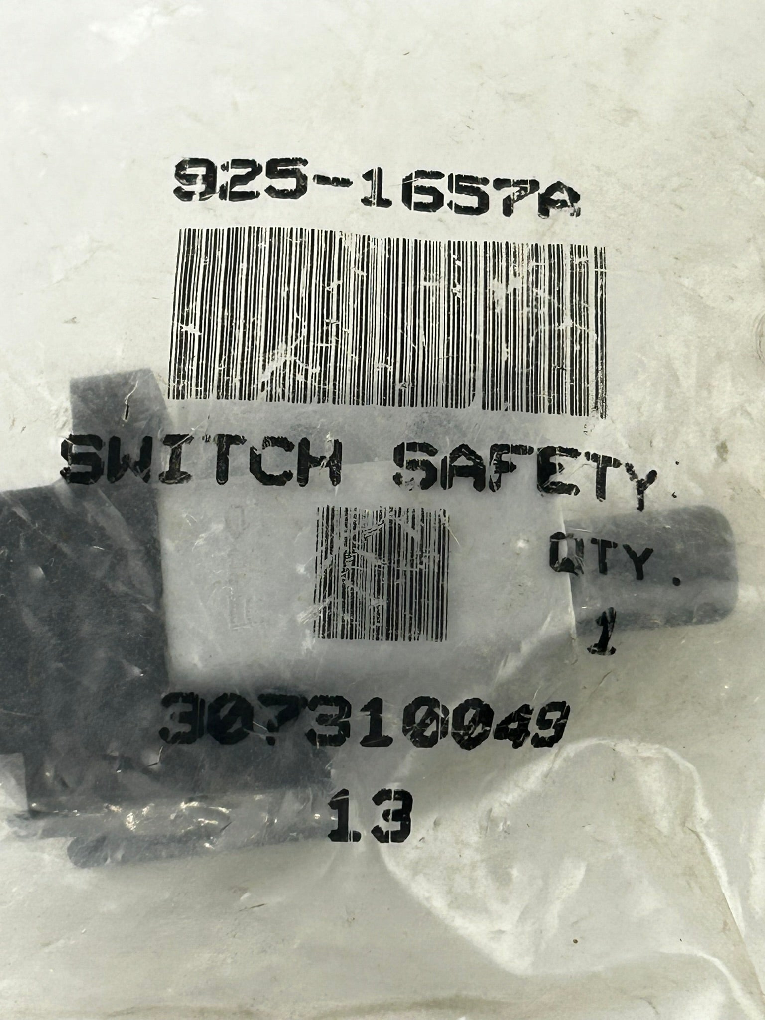 925-1657A Safety Switch