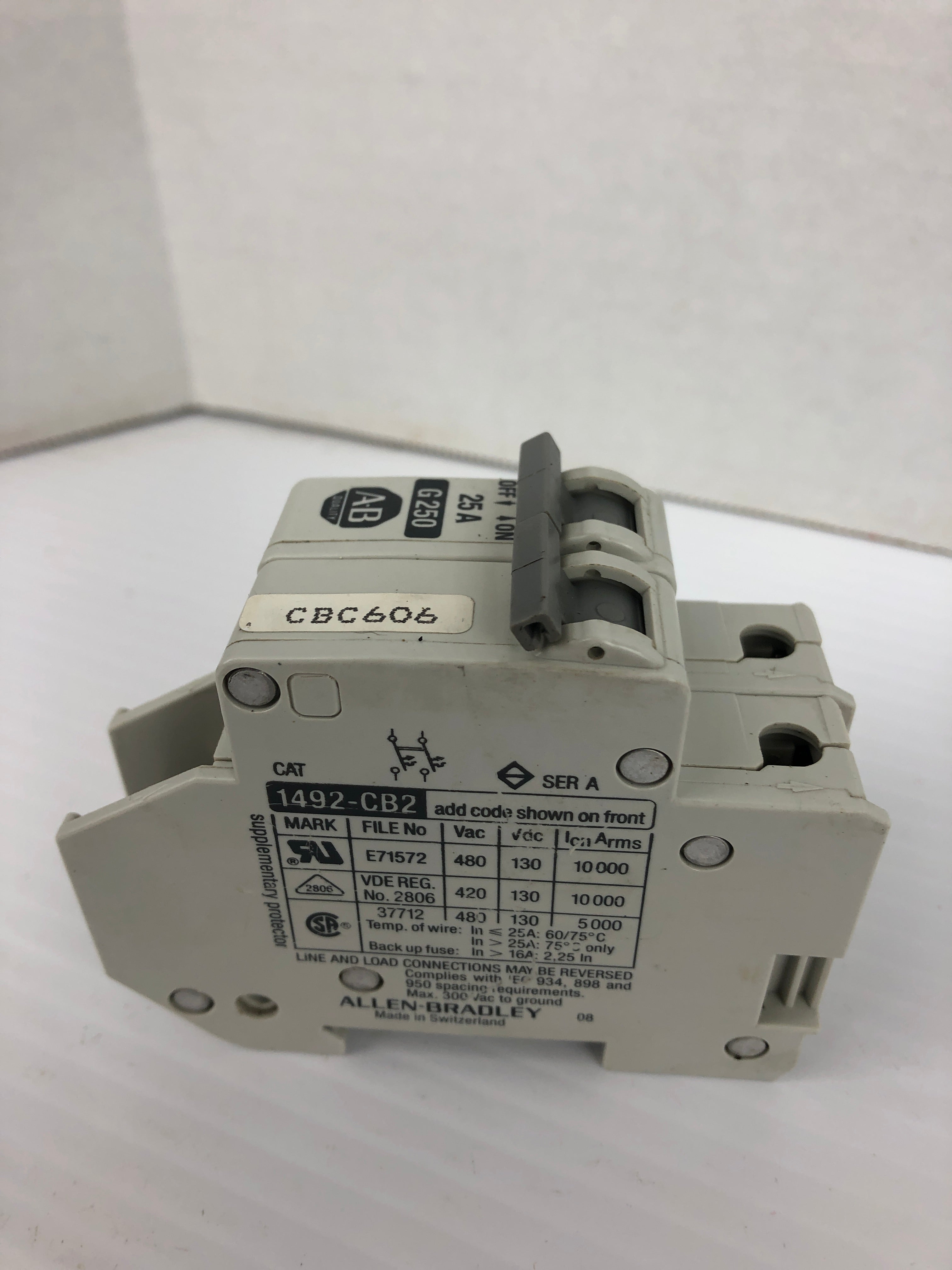 Allen Bradley 1492-CB2 Circuit Breaker Ser. A G250 25A 2P