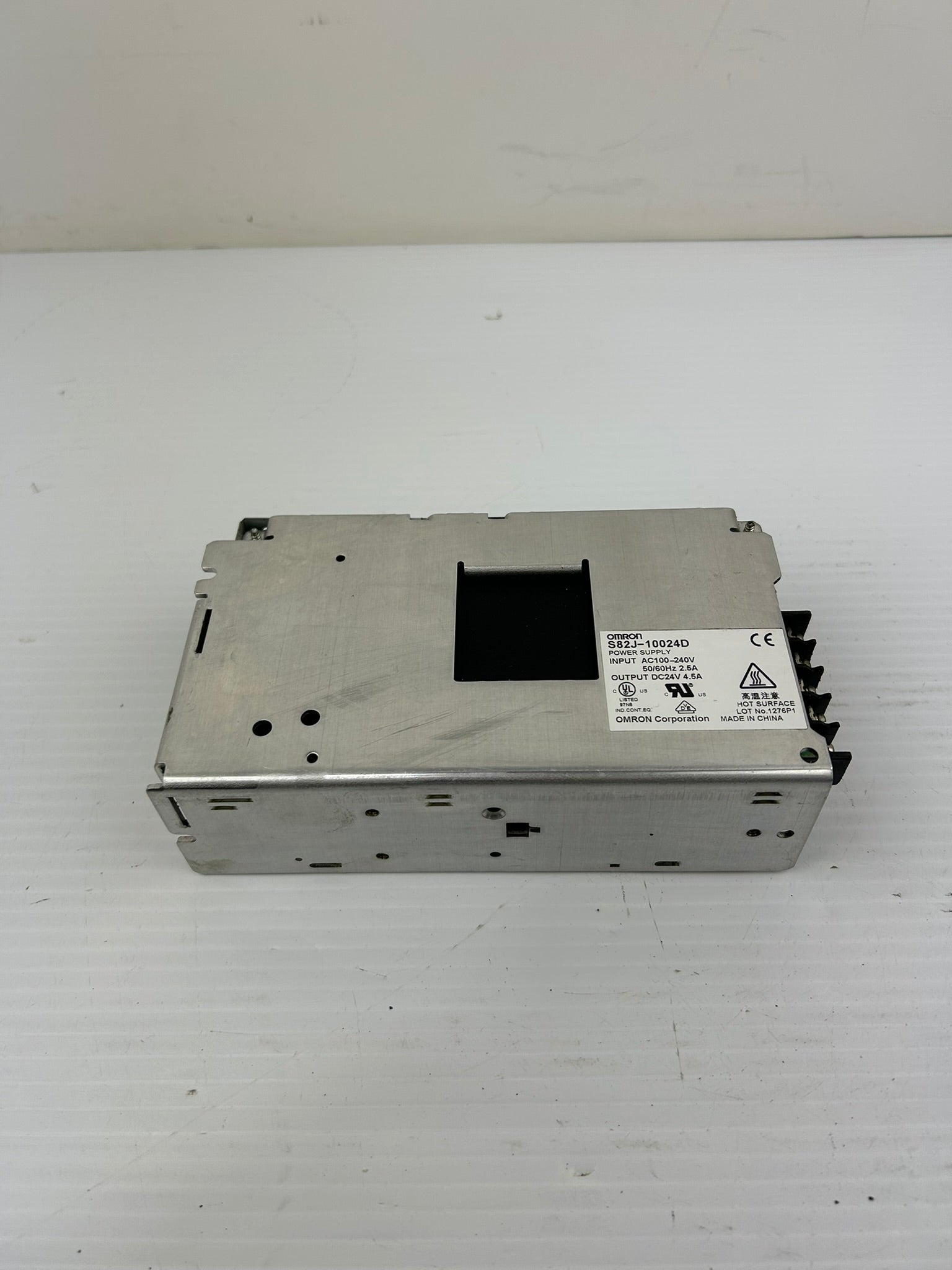 Omron S82J-10024D Power Supply