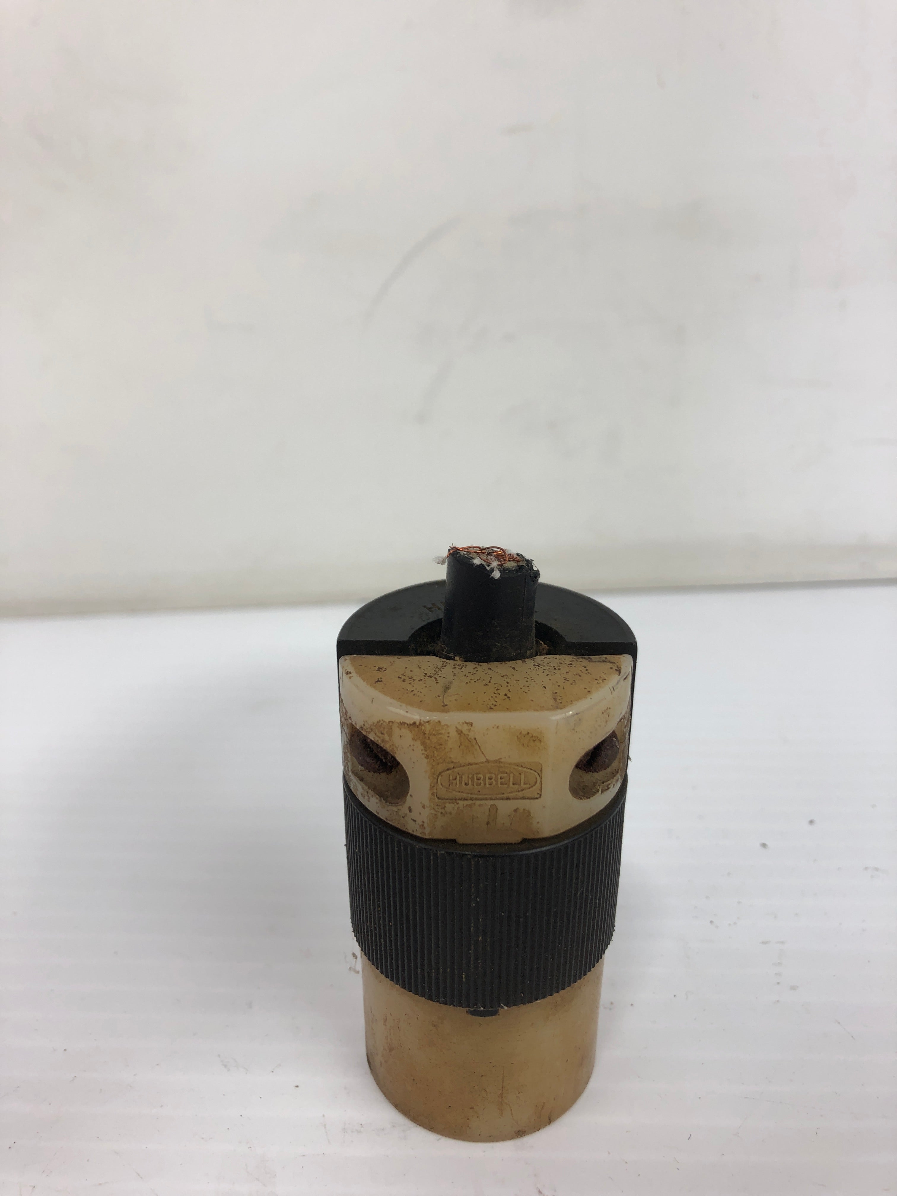 Hubbell Receptacle 15A 125V - Lot of 2