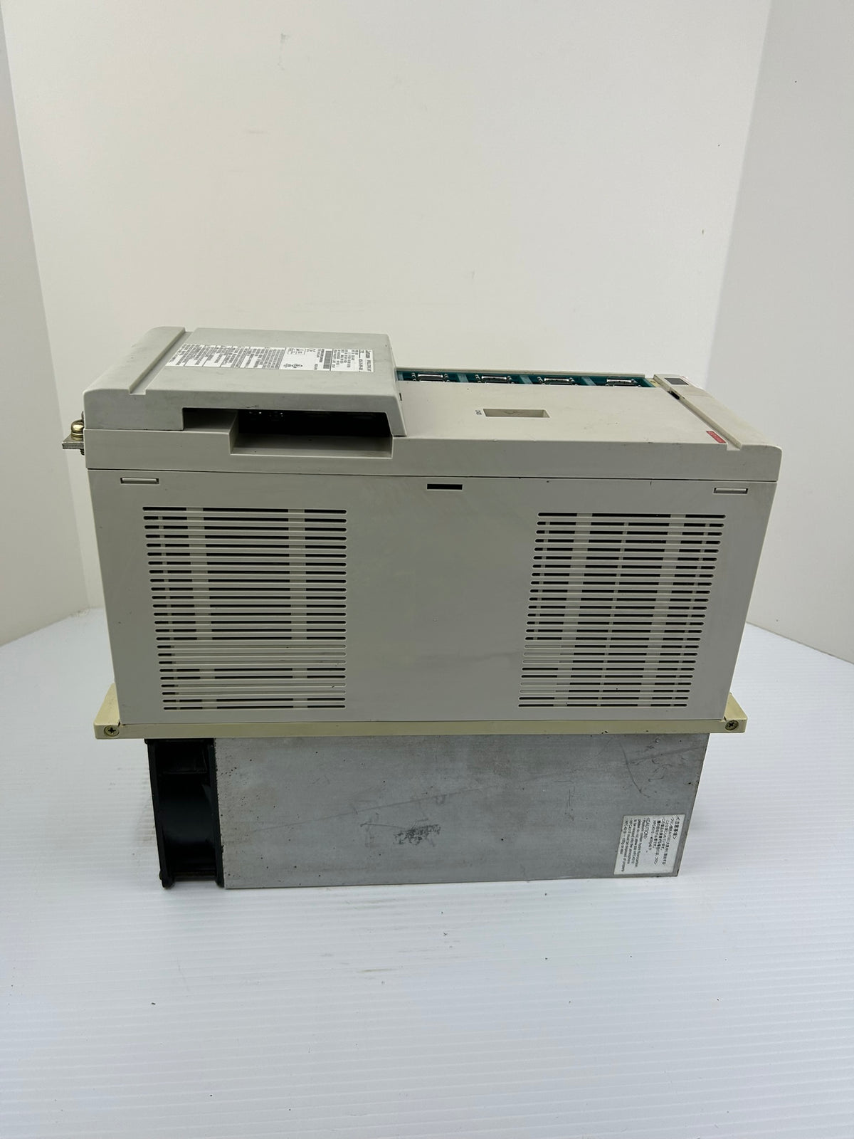 Mitsubishi MDS-CH-SPH-300 Spindle Drive Unit 30kW 340V CNC Servo Drive