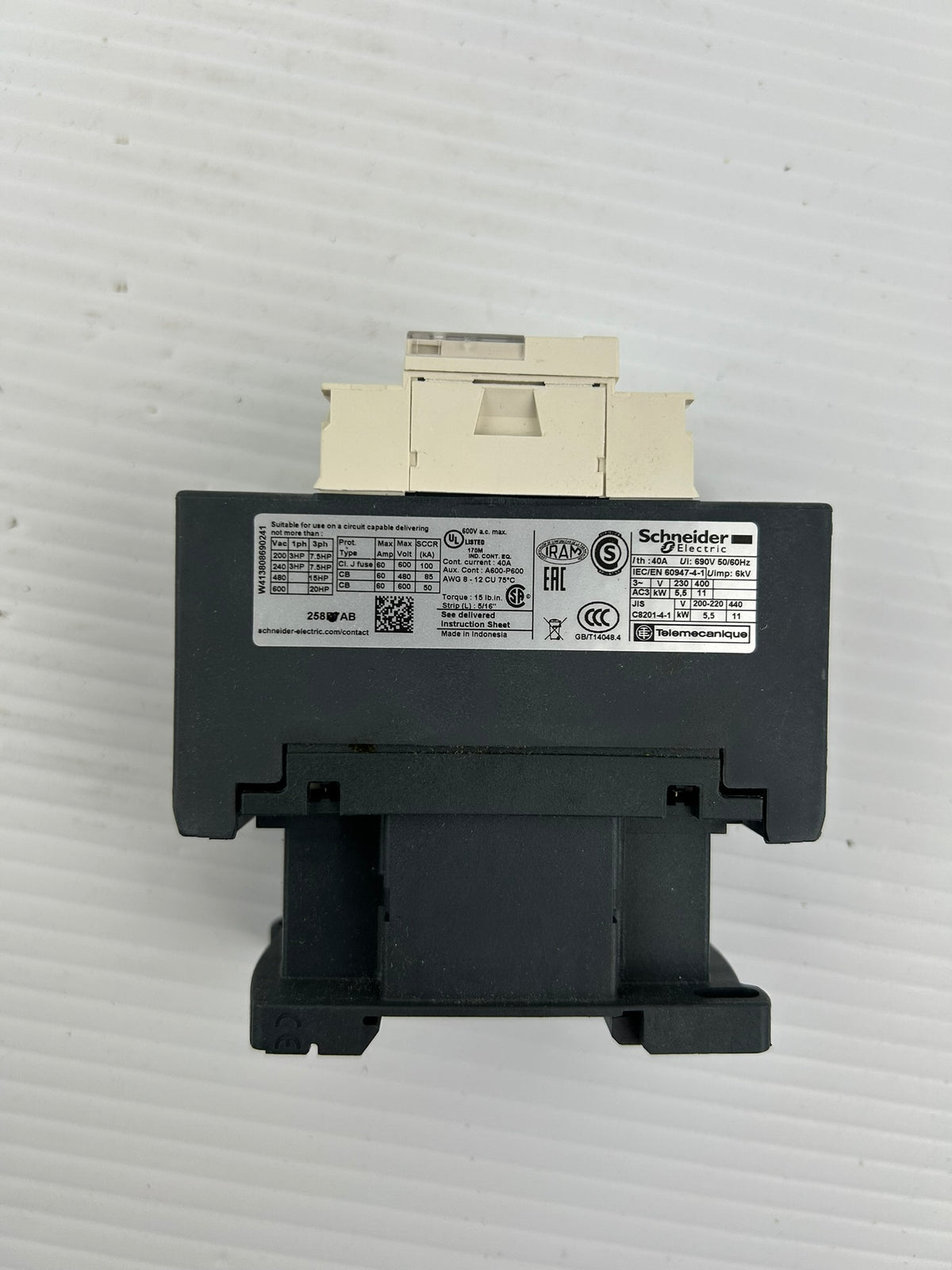 Schneider Electric TeSys LC1D258G7 Contactor 600V 3 Phase