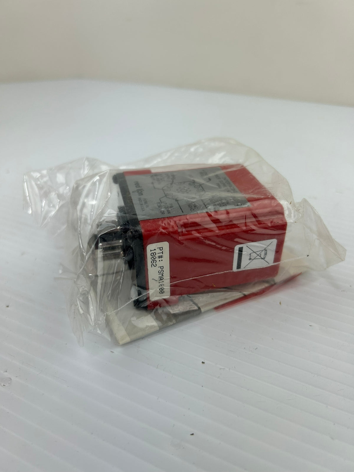 Red Lion PSMA1000 Interfacing Power Supply Module 115VAC 50/60Hz NPN Output