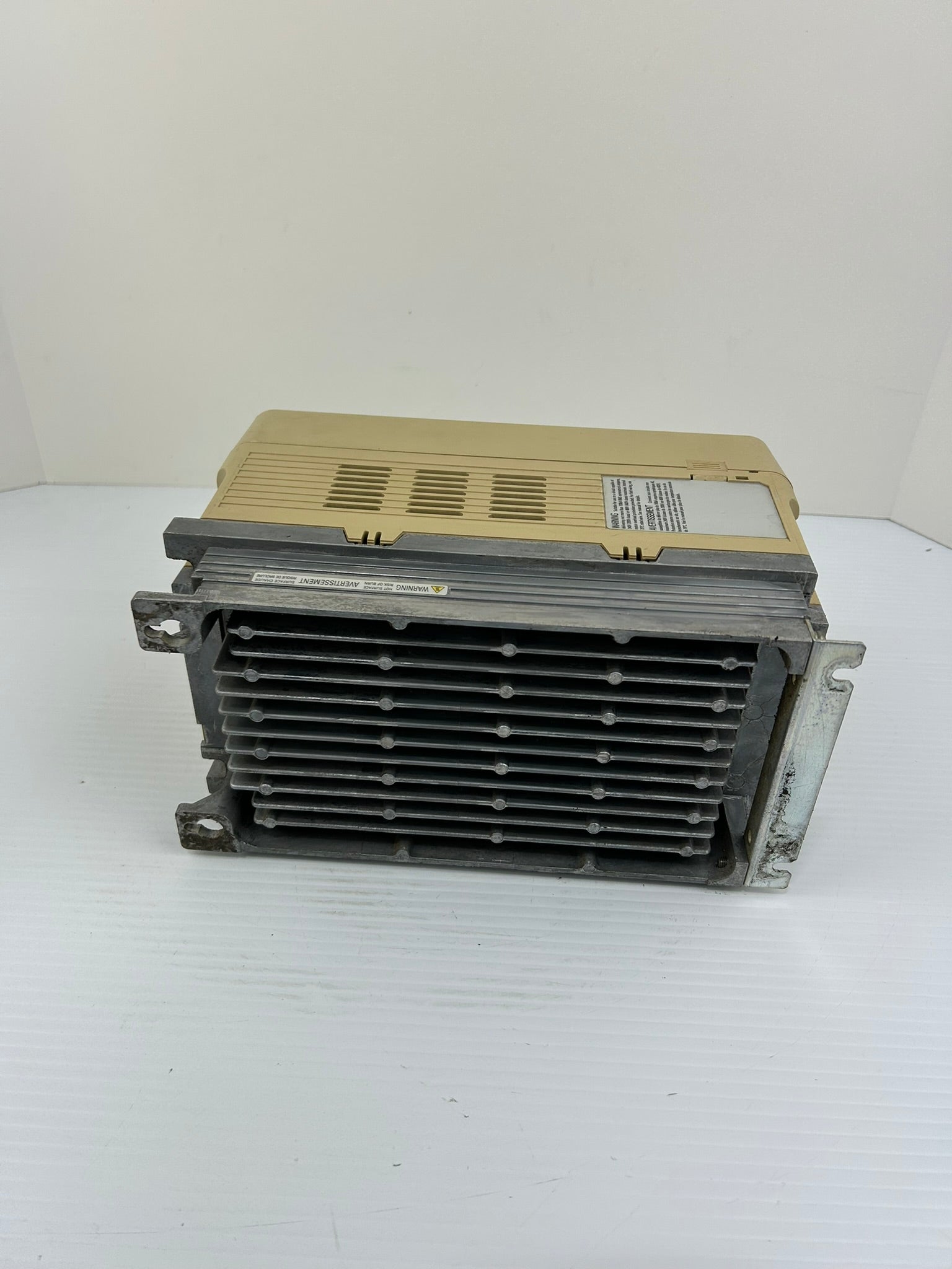 Yaskawa GA80U4005ABM AC Drive GA800 CIPR-GA80U4005ABMA-AAAAAA Rev B 3PH 380-480V