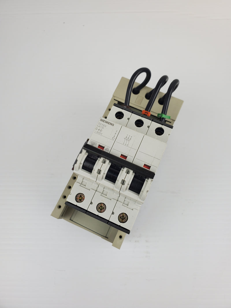 Rittal SV9627.000 Mini pls geraeteadapter With Siemens 5SY62 Circuit Breaker