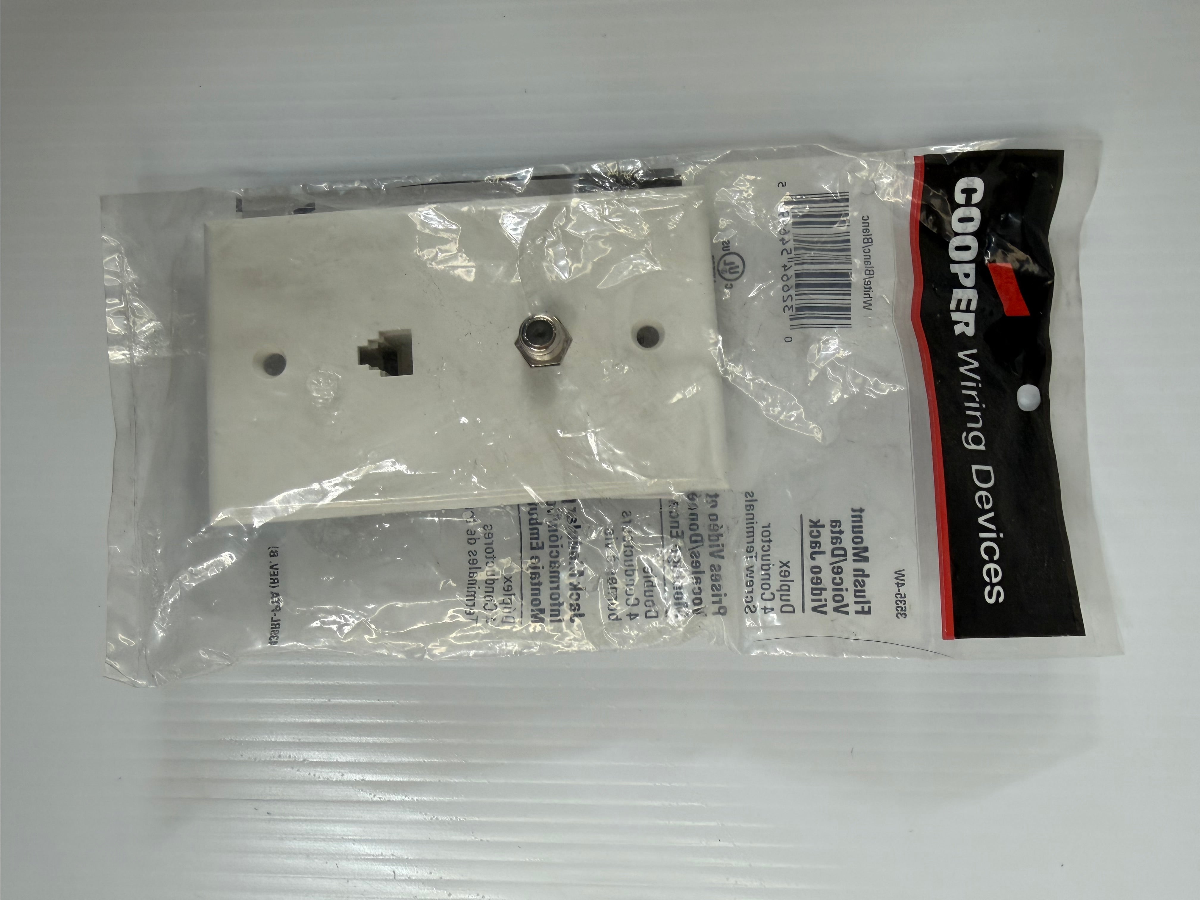 Cooper Wiring Flush Mount Voice/Data Video Jack 3535-4W Lot of 20
