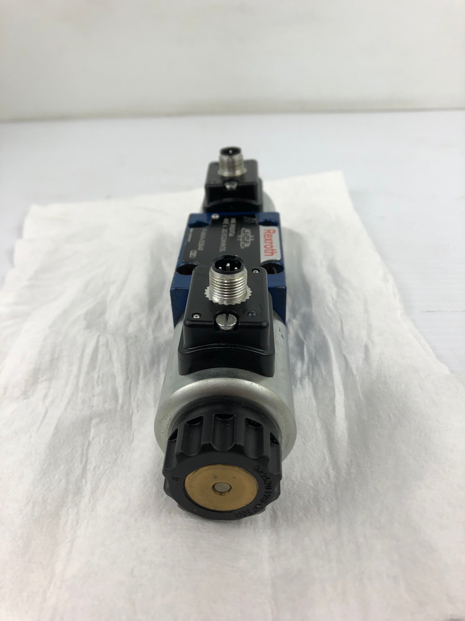 Rexroth 4WE 6 J62/EG24N9K33L Control Valve R900247566