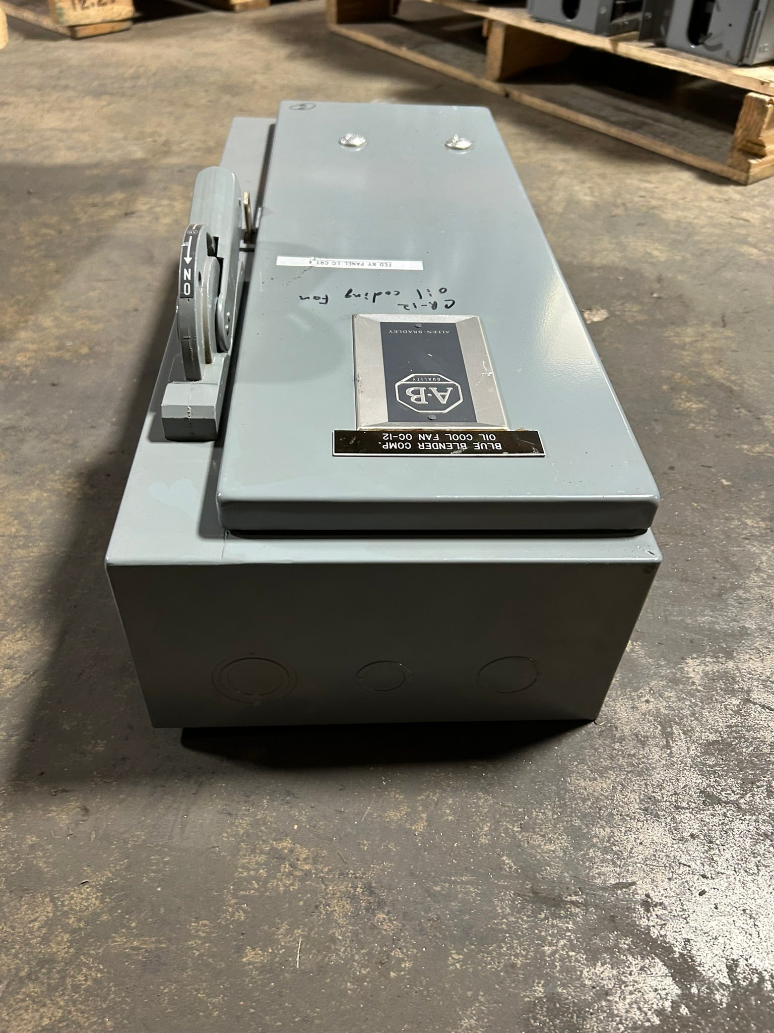 Allen Bradley Size 1 Combination Starter 712-BAB242