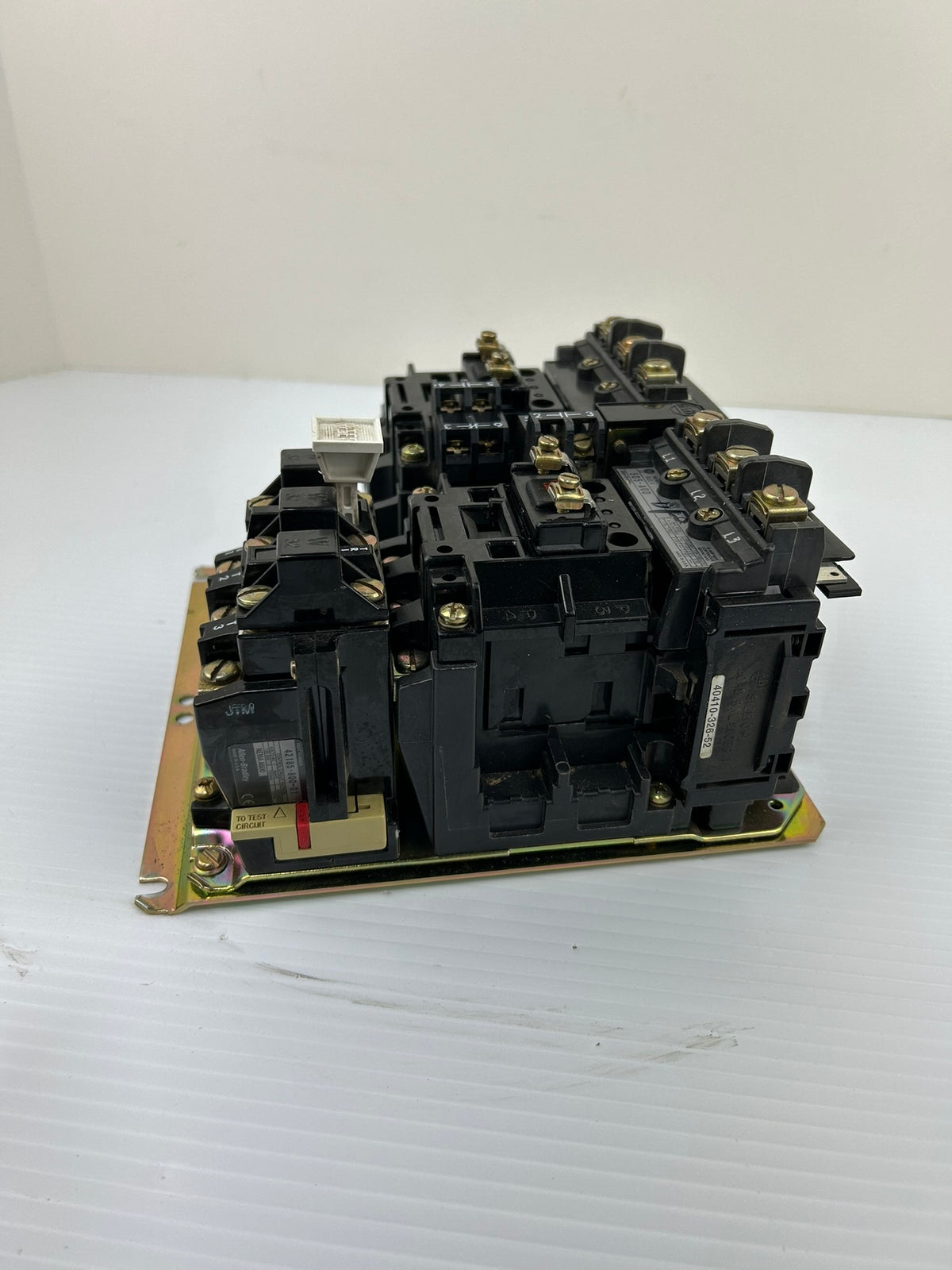 Allen-Bradley 505-A0D Series C NEMA Size 0 Reversing Motor Starter 42185-800-01