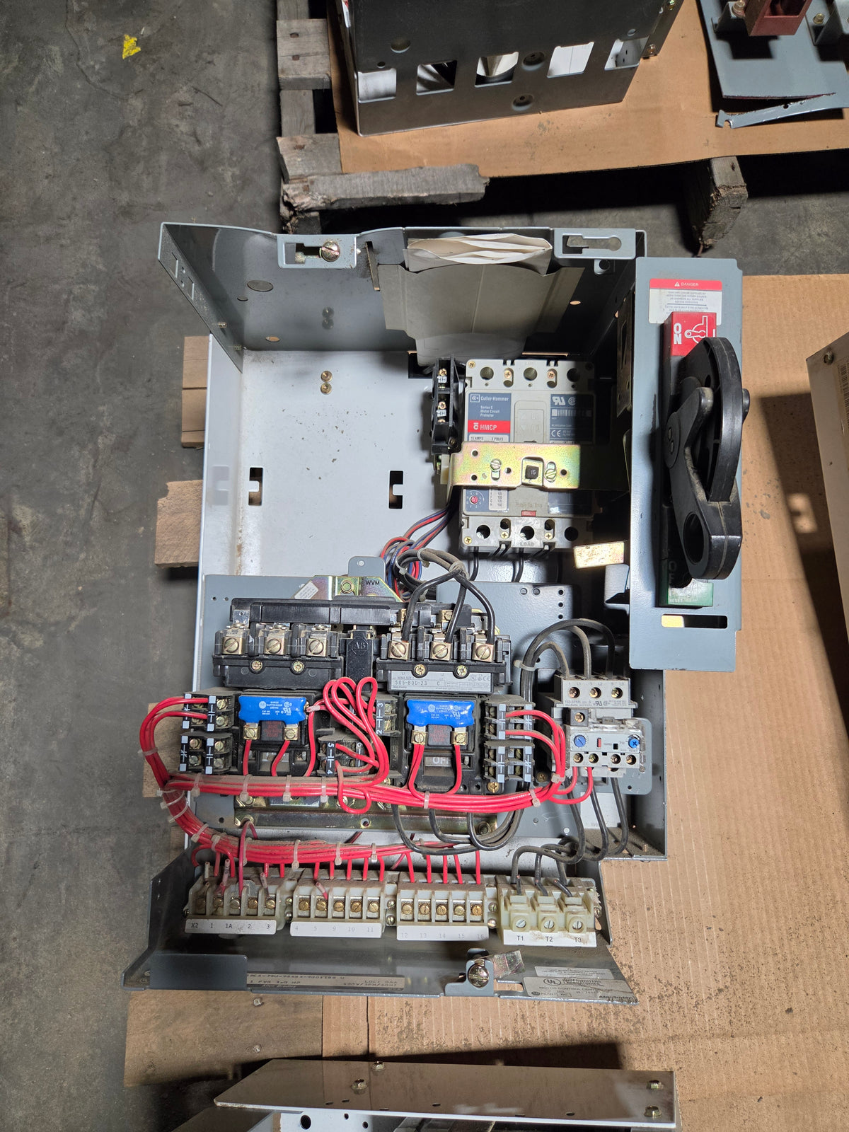 Allen-Bradley 2107B MCC Bucket 3PH 480V Size 1 FVR 3.0HP 15A Breaker - No Door