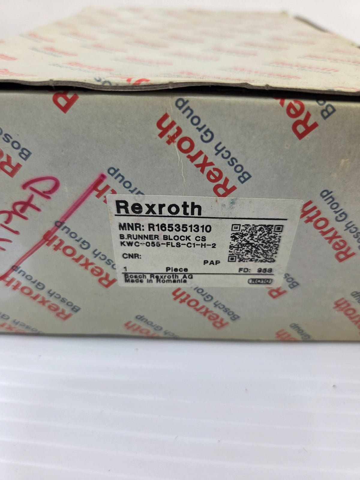 Rexroth R165351310 Linear Slider Guide Rail Ball Runner Block KWC-055-FLS-C1-H-2