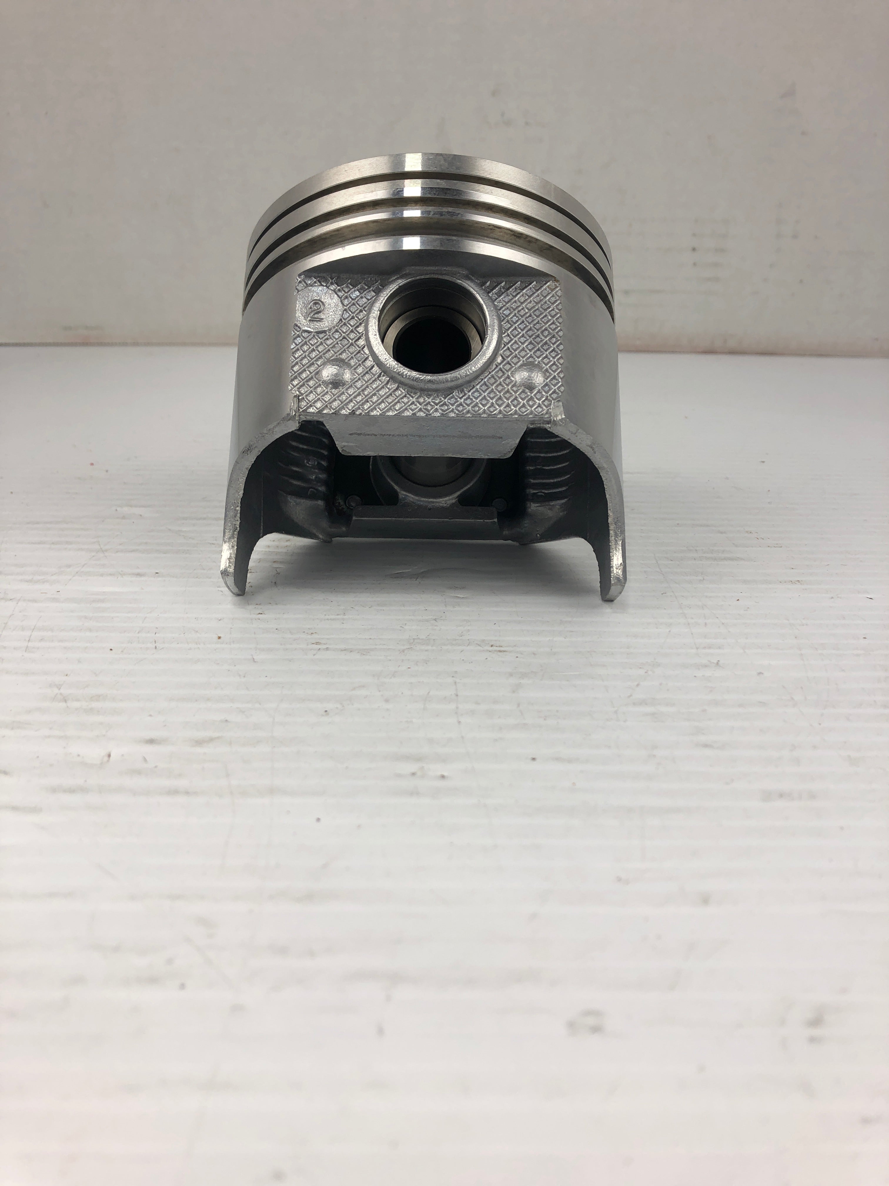 Clevite 224-1831 Engine Piston 2241831