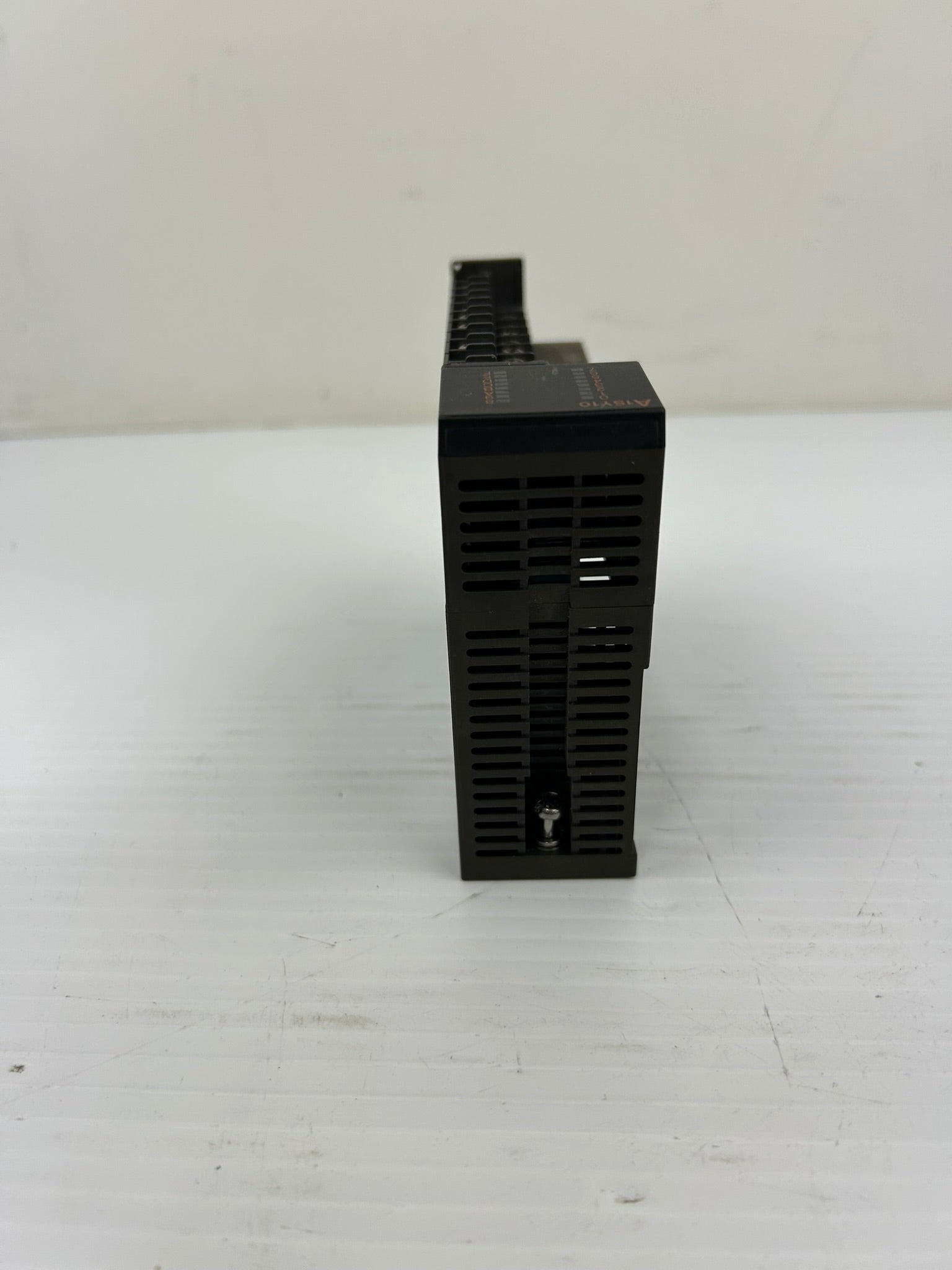 Mitsubishi A1SY10 Output Unit PLC Module 24VDC 240VAC 2A