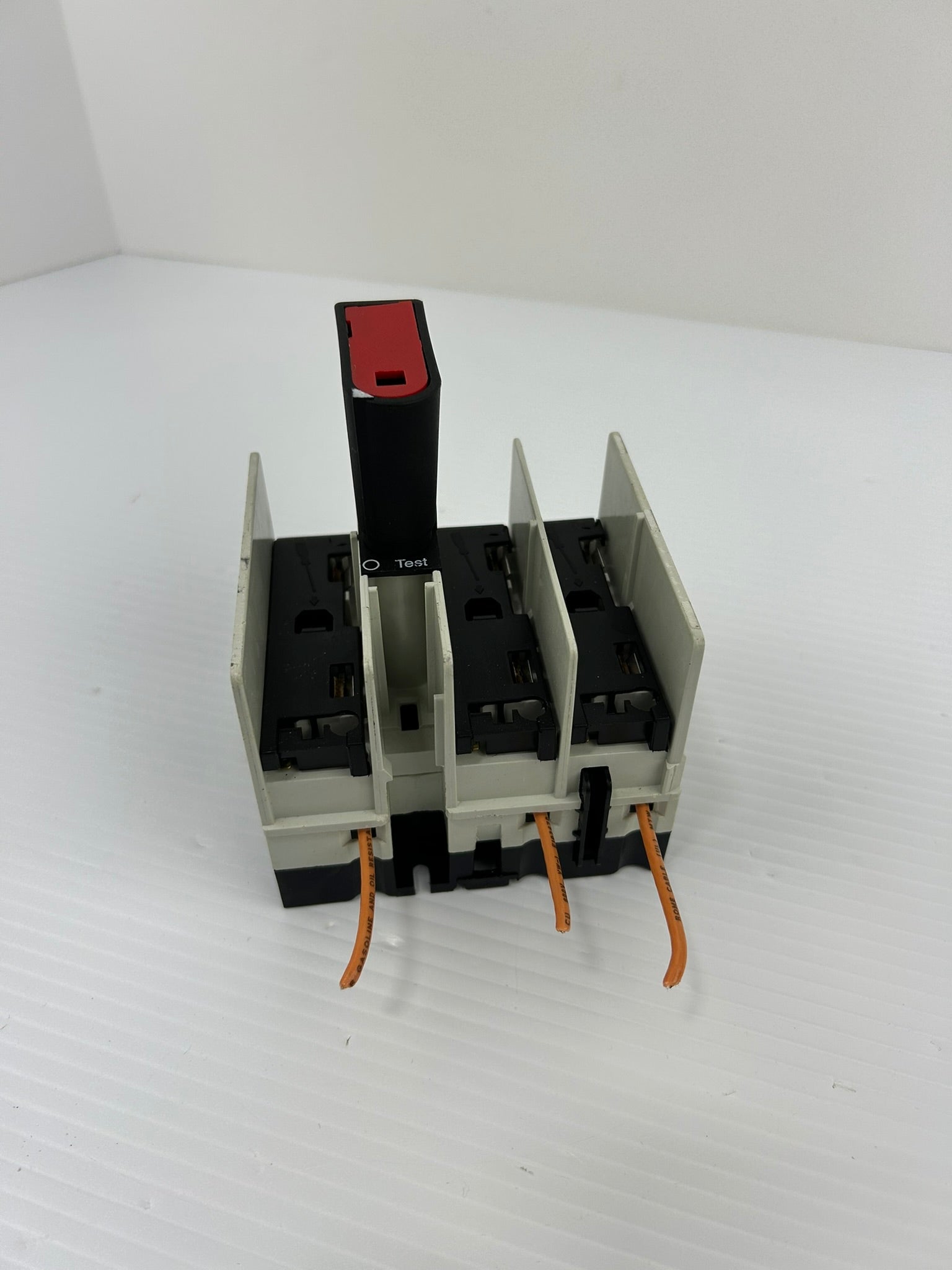 ABB BDCF30J6 General Purpose Switch Fusible 30A 600V BDCF 30J6 - No Fuses