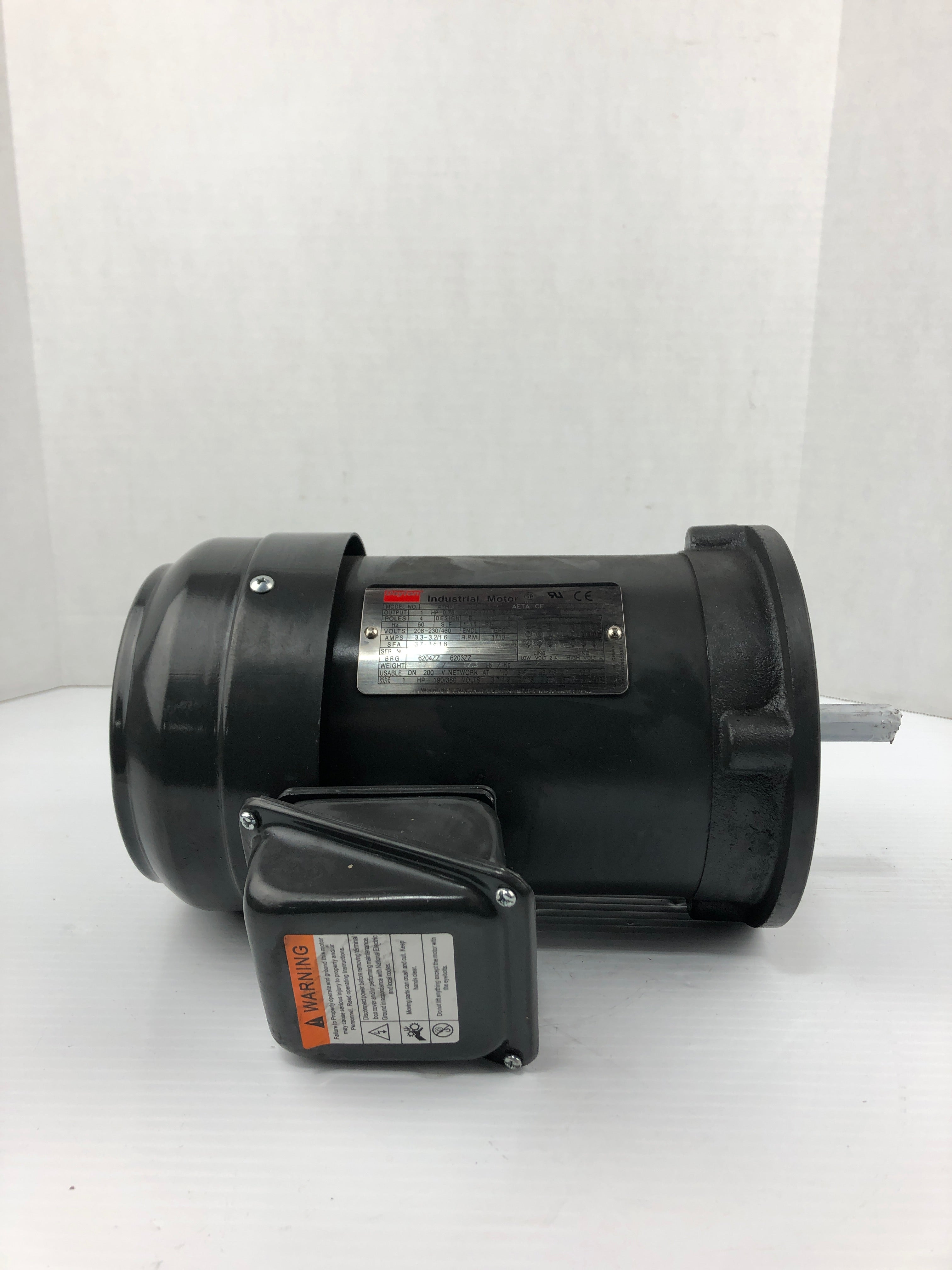 Dayton 4THX2 Industrial Motor AETA CF 56C 1710 RPM 1HP / 0.75kW 3PH