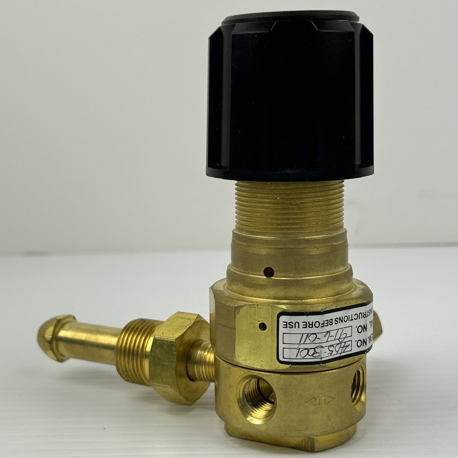 Concoa 405-3001 Gas Regulator 400 Series 375 PSI