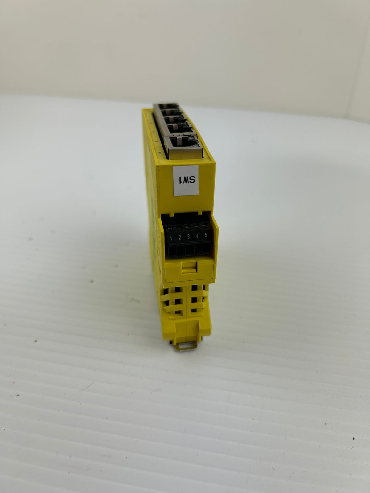 Brainboxes SW-505 Industrial Ethernet Switch 5 Port 10/100 DIN Rail 5-30VDC