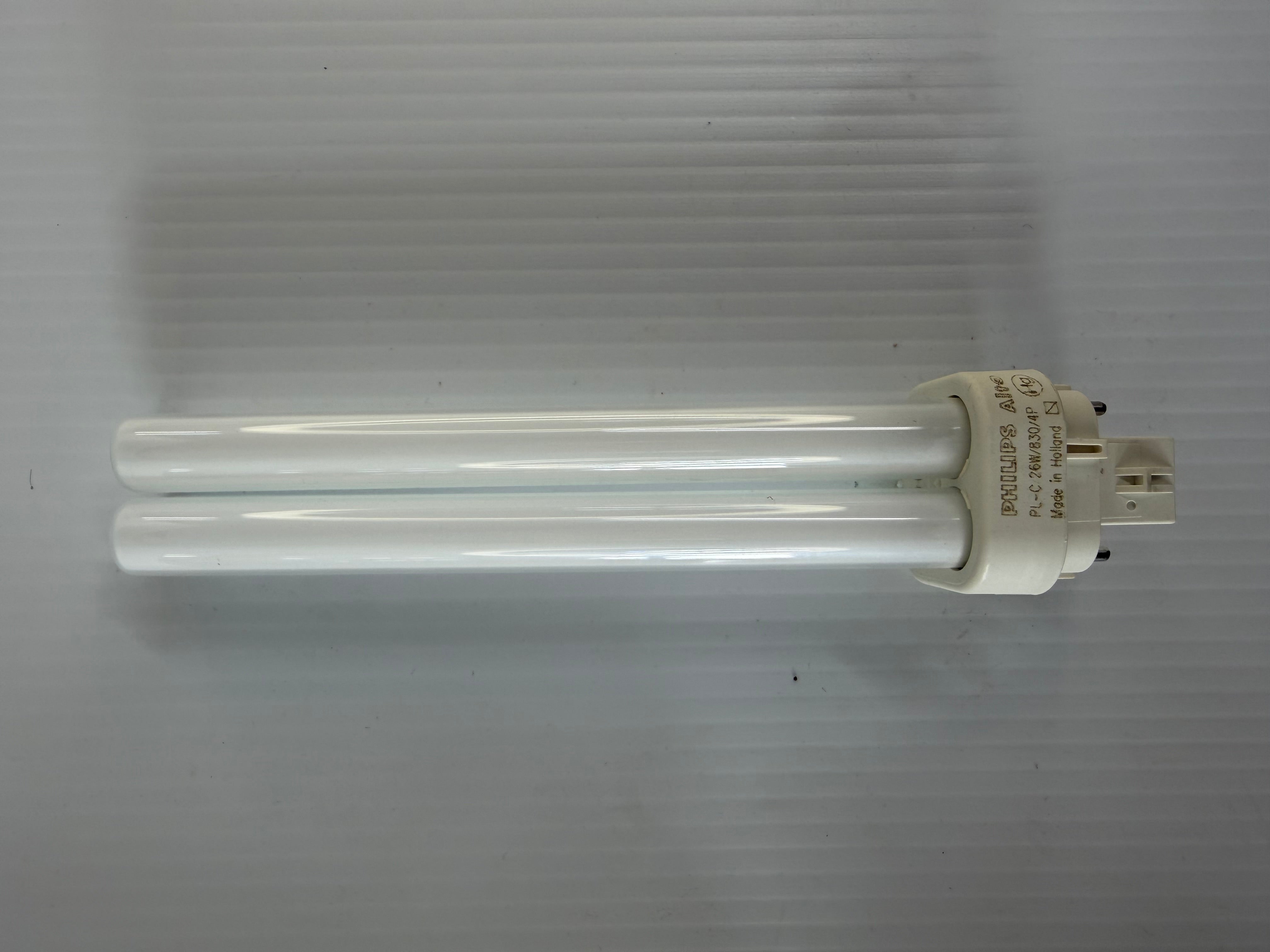 Lot of 3 Philips Compact Fluorescent 830 PL-C 26W 4 Pin