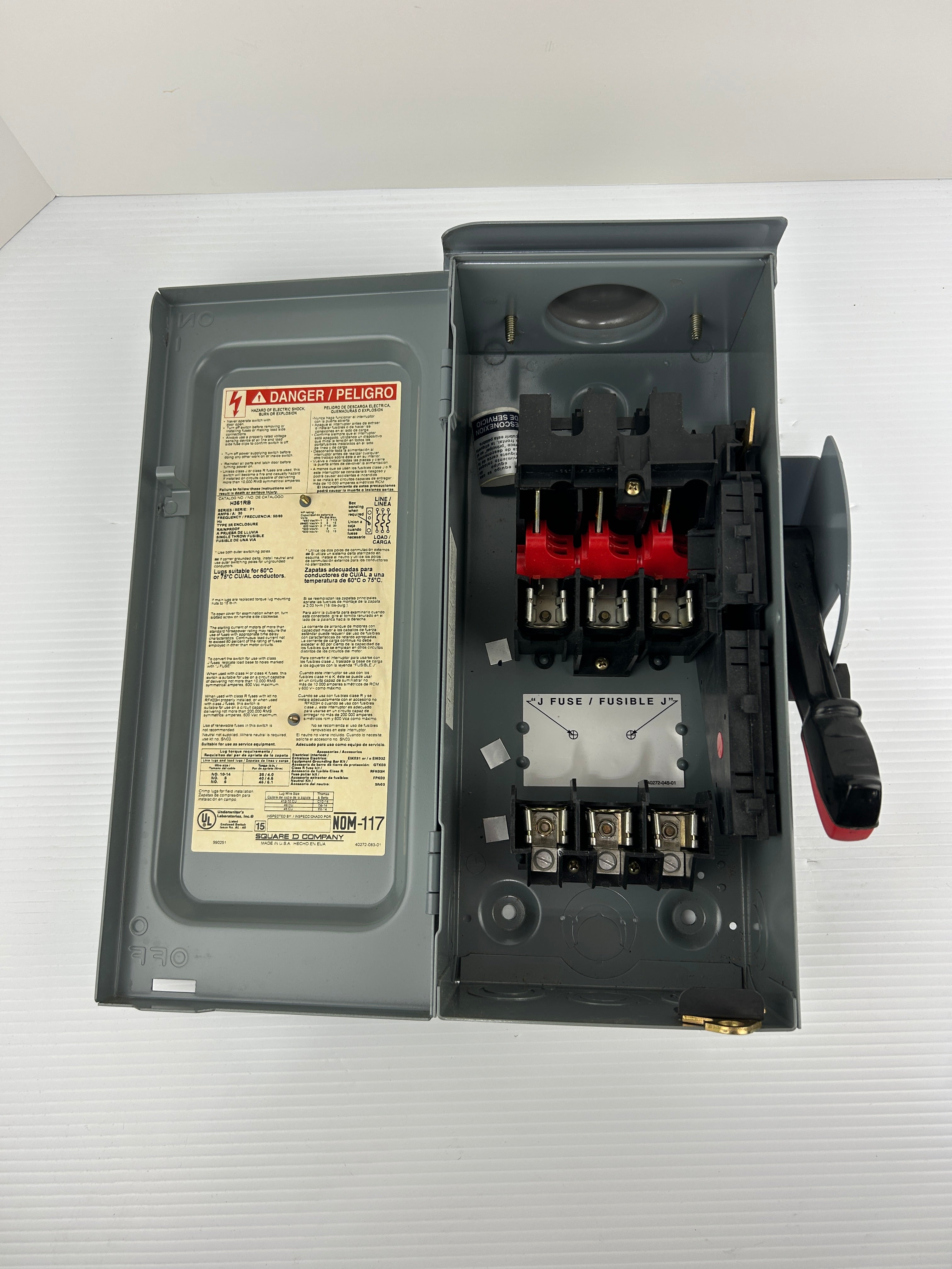 Square D H361RB Heavy Duty Safety Switch Enclosure 30A Series F1 Type 3R