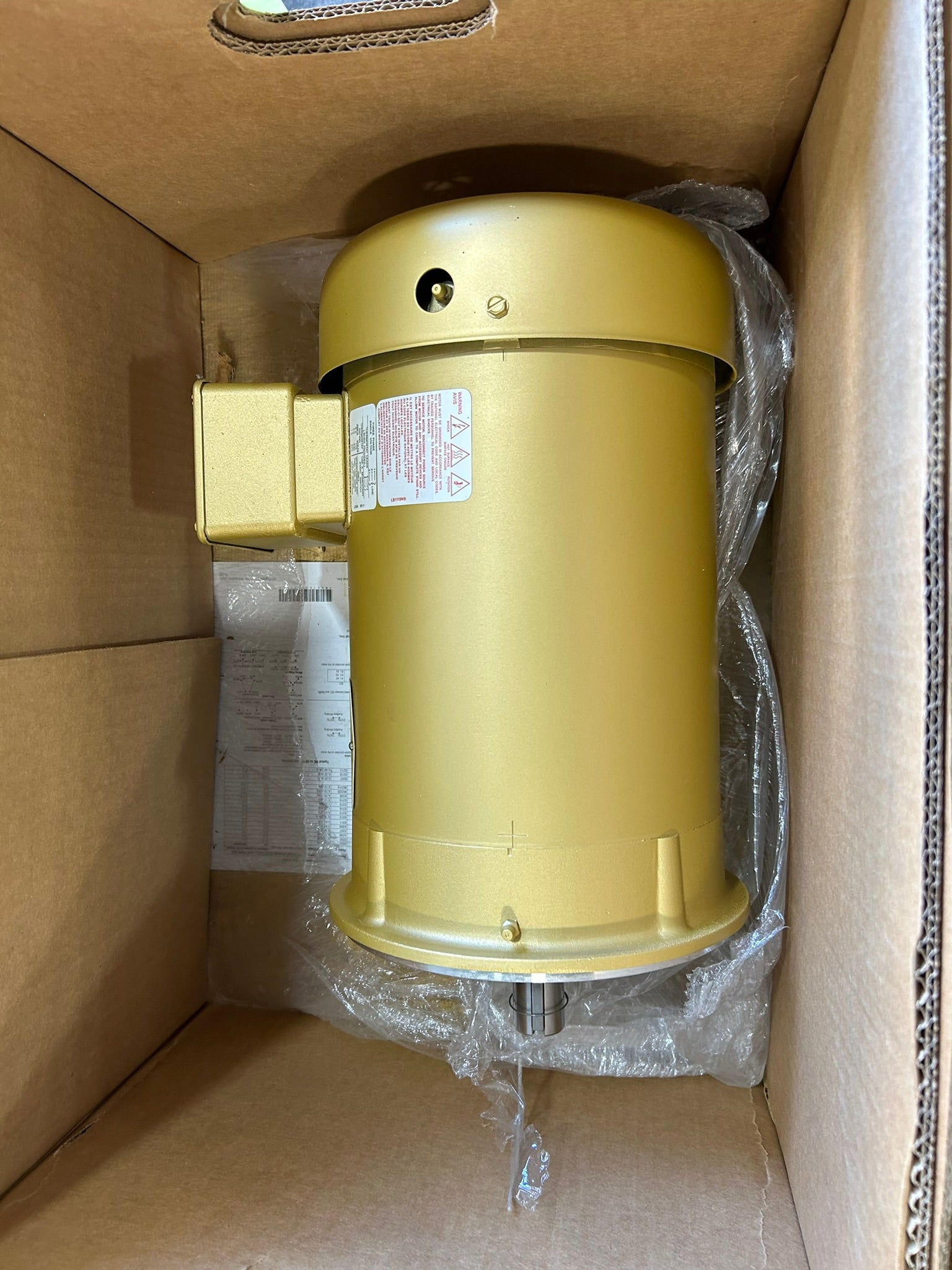 Baldor Reliance CEM3611T-5 Super-E Motor 3HP 575V 1760RPM 3PH 182TC TEFC NEMA